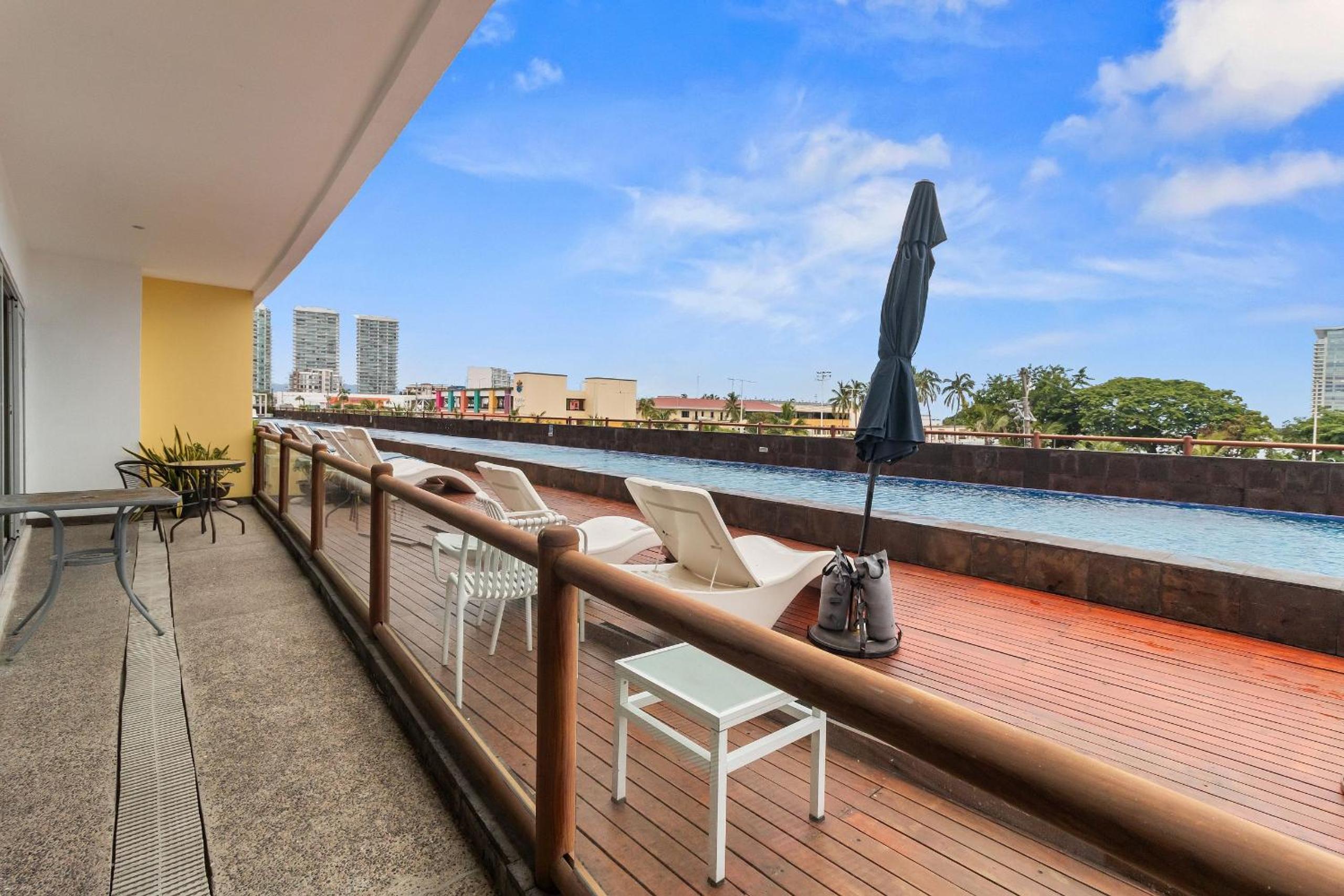 Deck12 Casino and Resort by Monyxbnb
