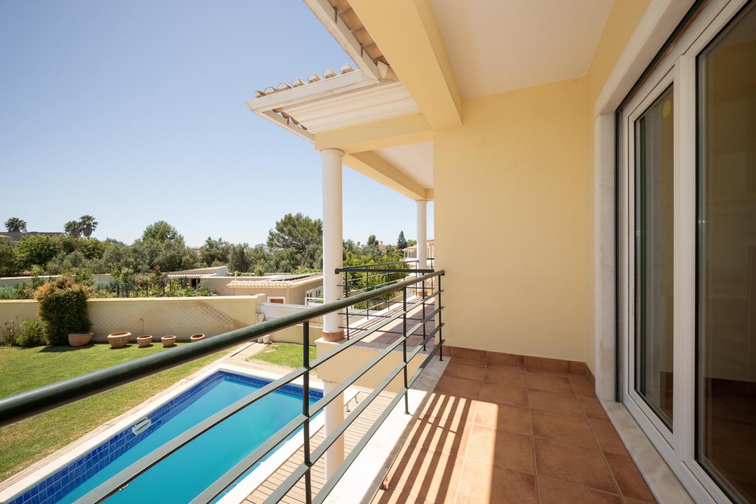 São Pedro do Estoril Villa By Hosty