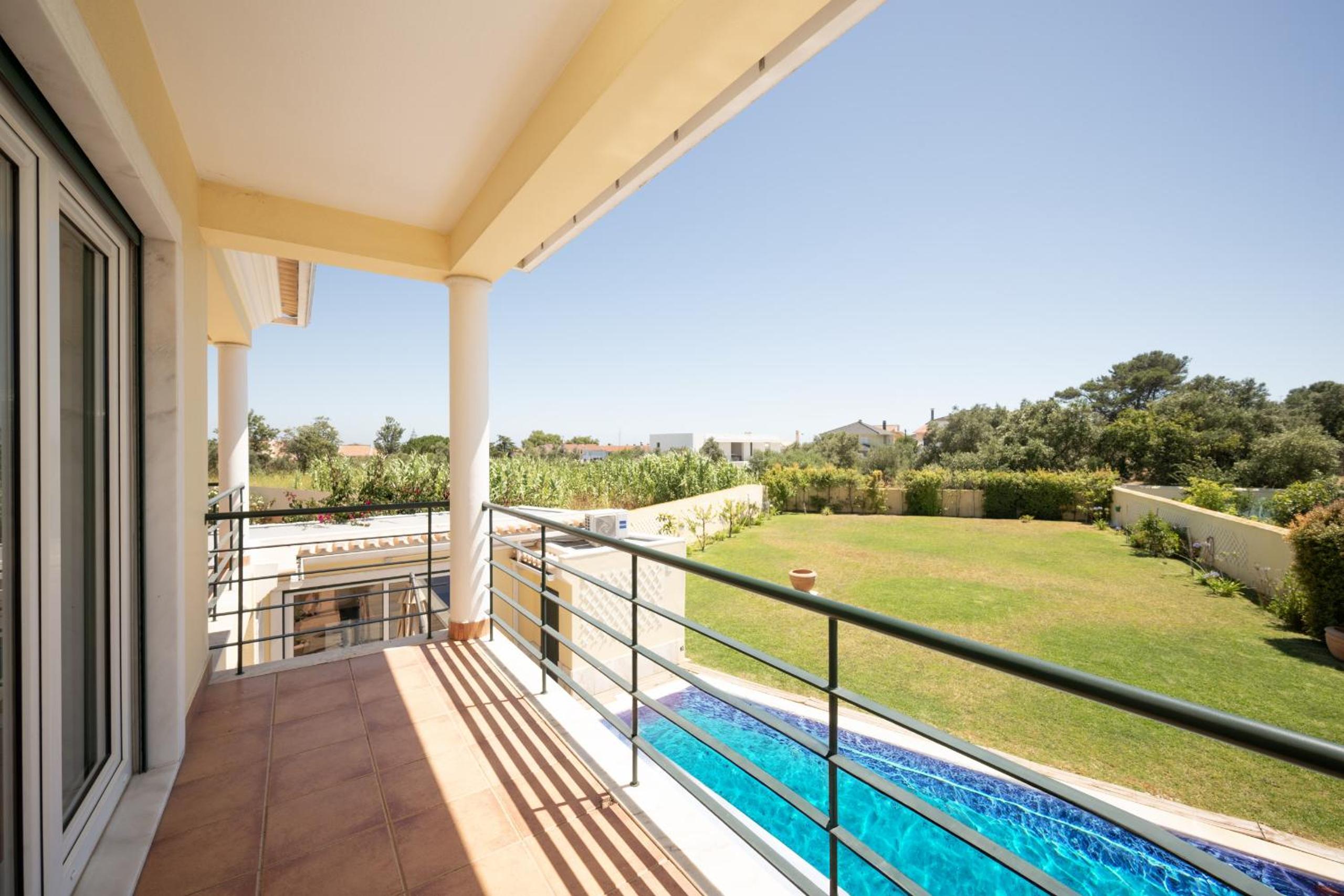 São Pedro do Estoril Villa By Hosty