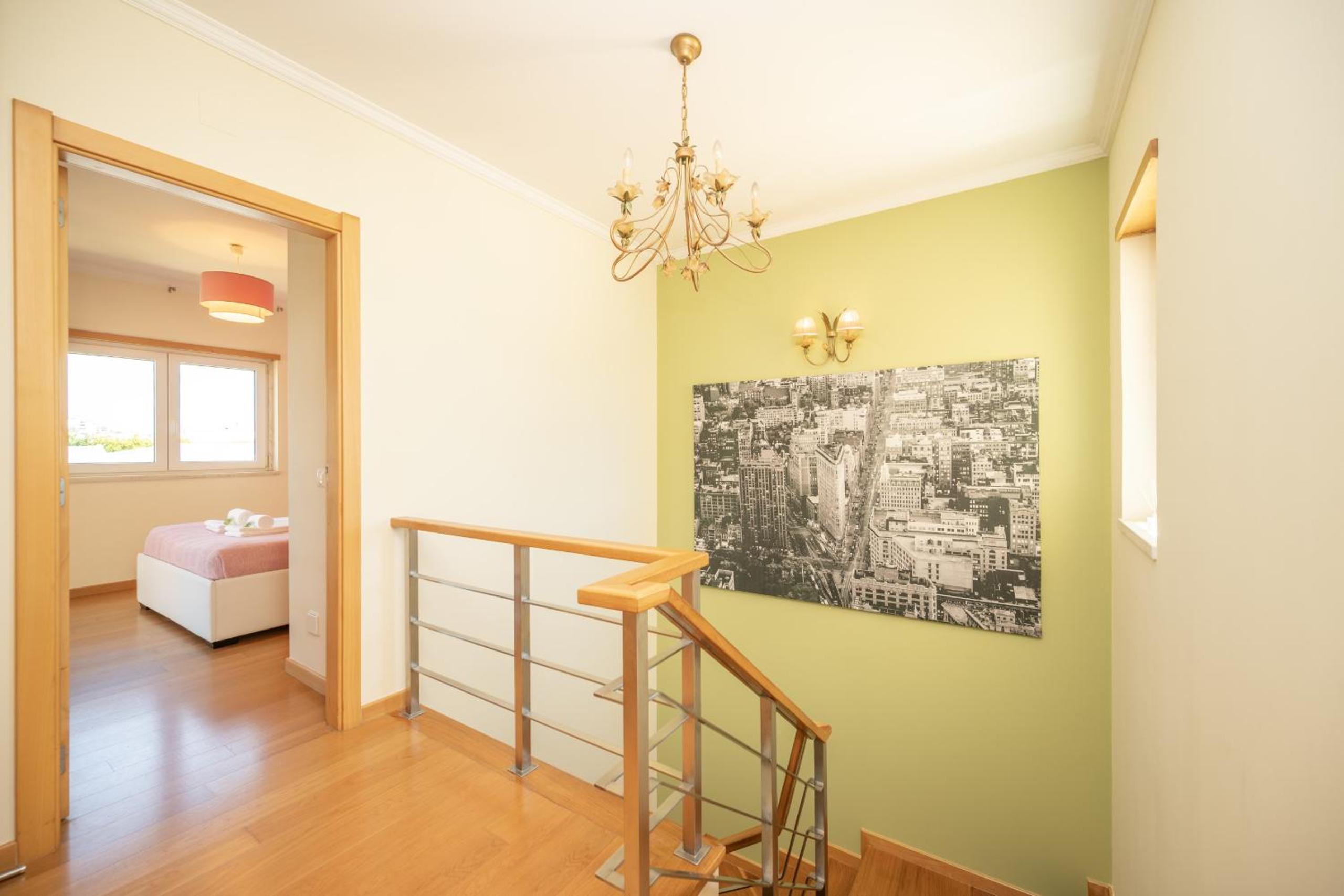 São Pedro do Estoril Villa By Hosty