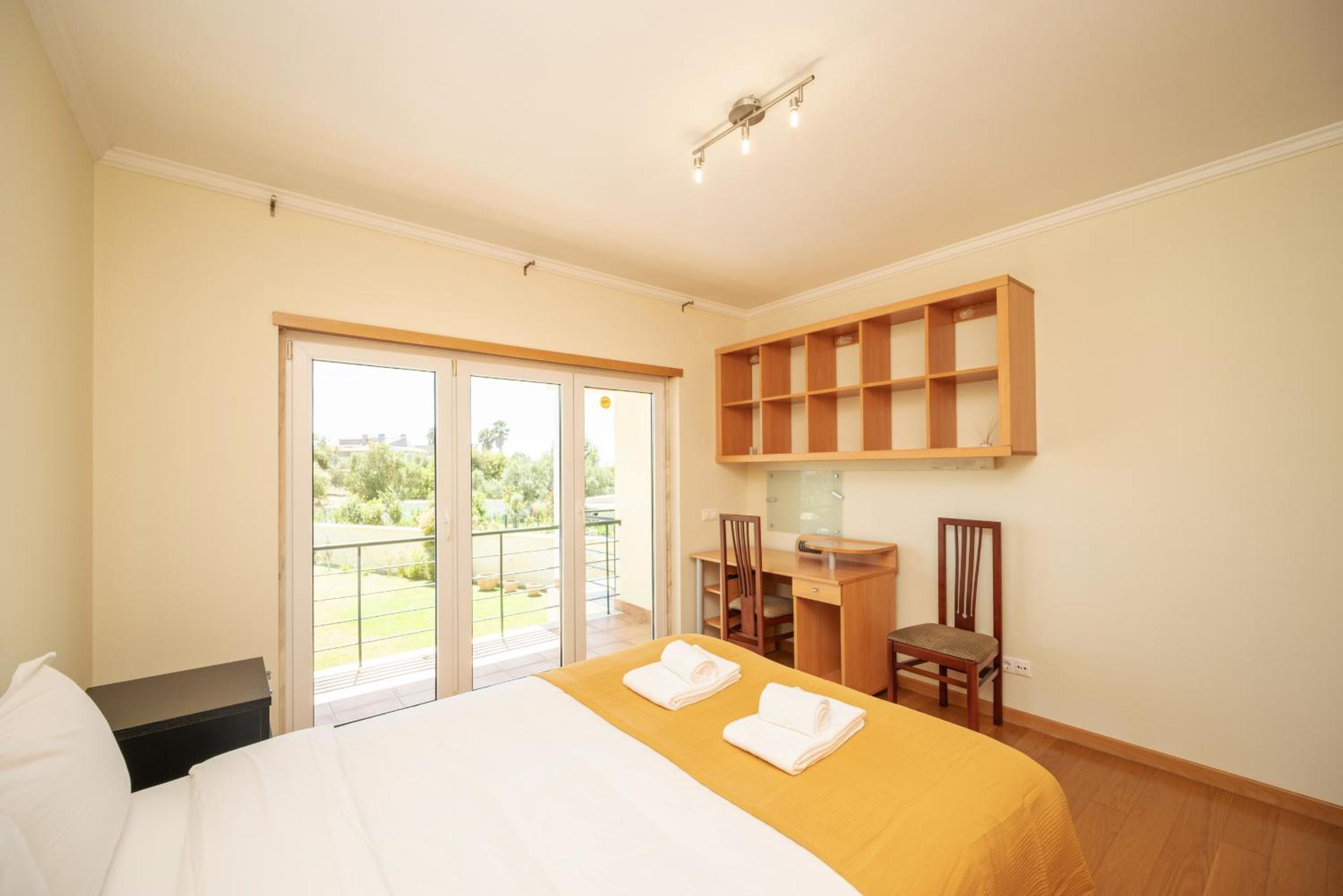 São Pedro do Estoril Villa By Hosty