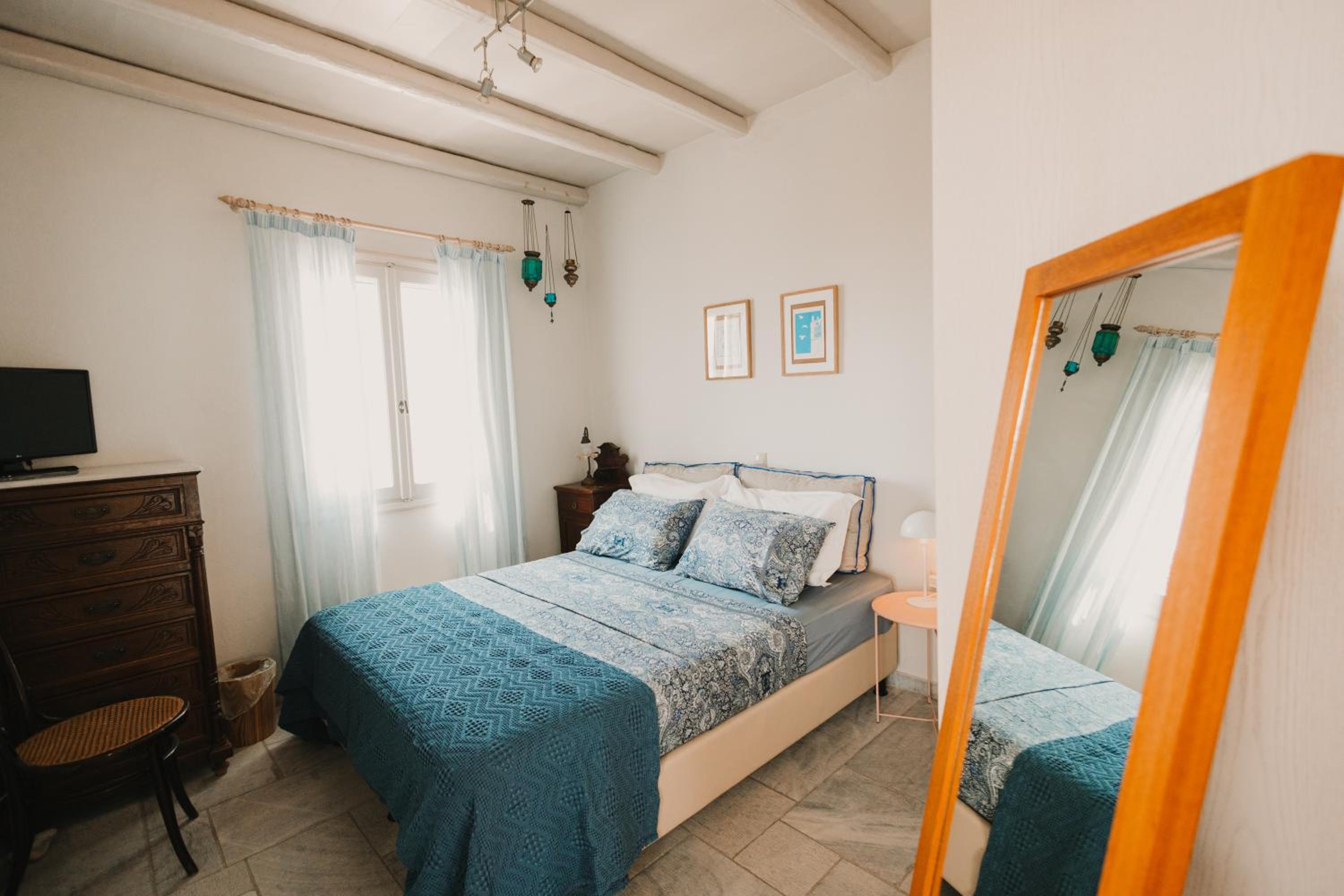 Dinora Villa
