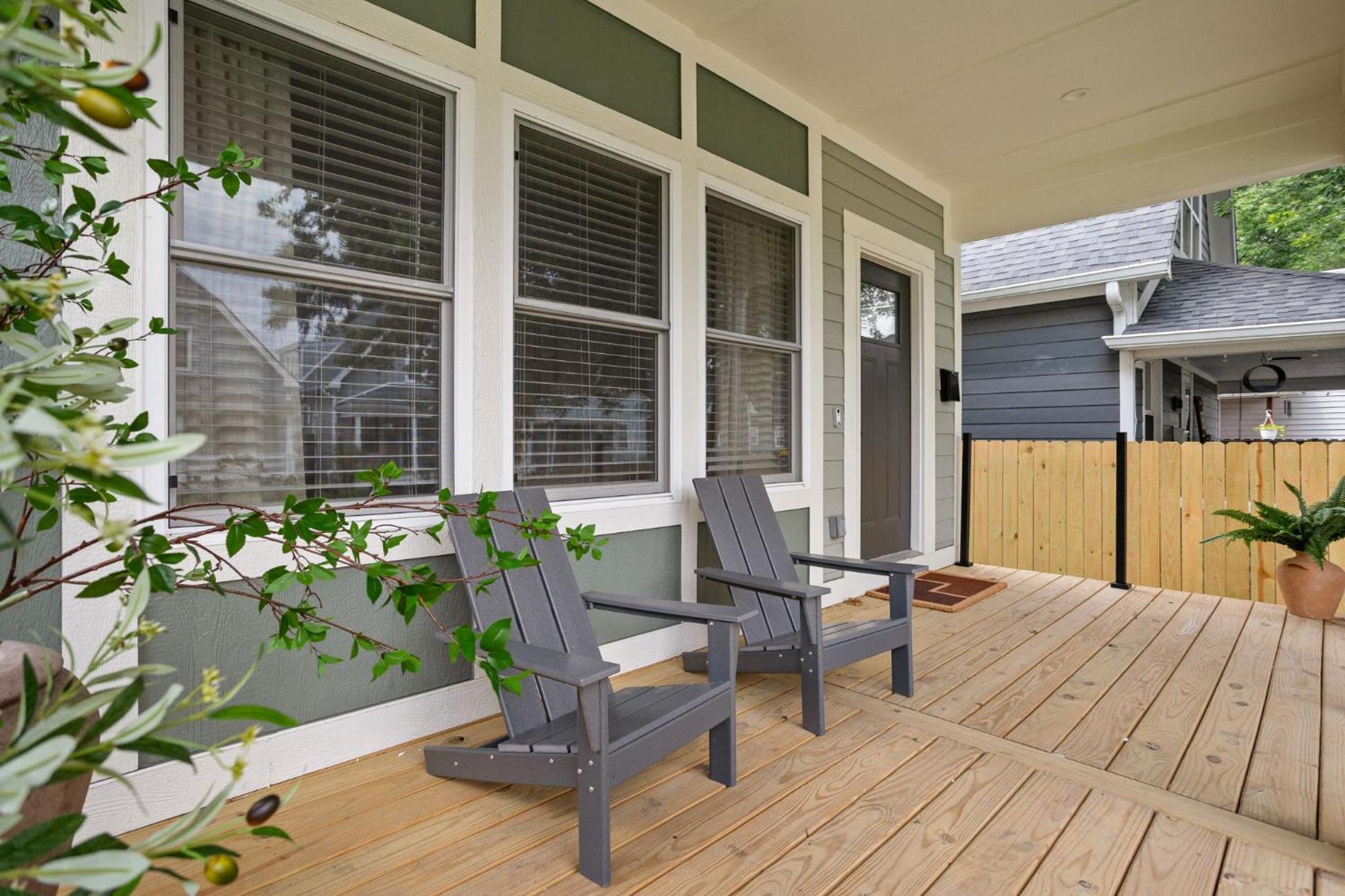 Luxury Retreat Near Downtown