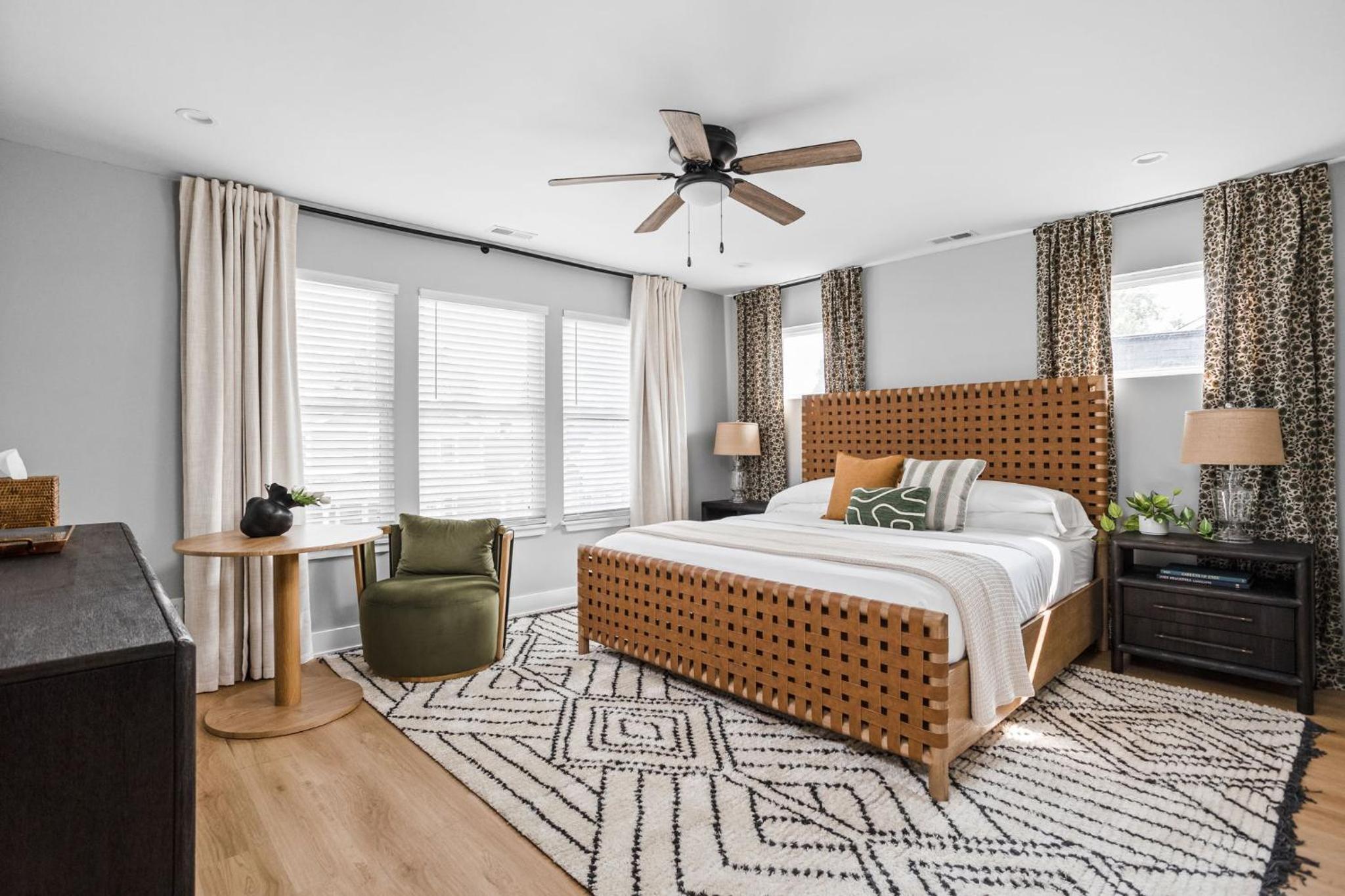Luxury Retreat Near Downtown