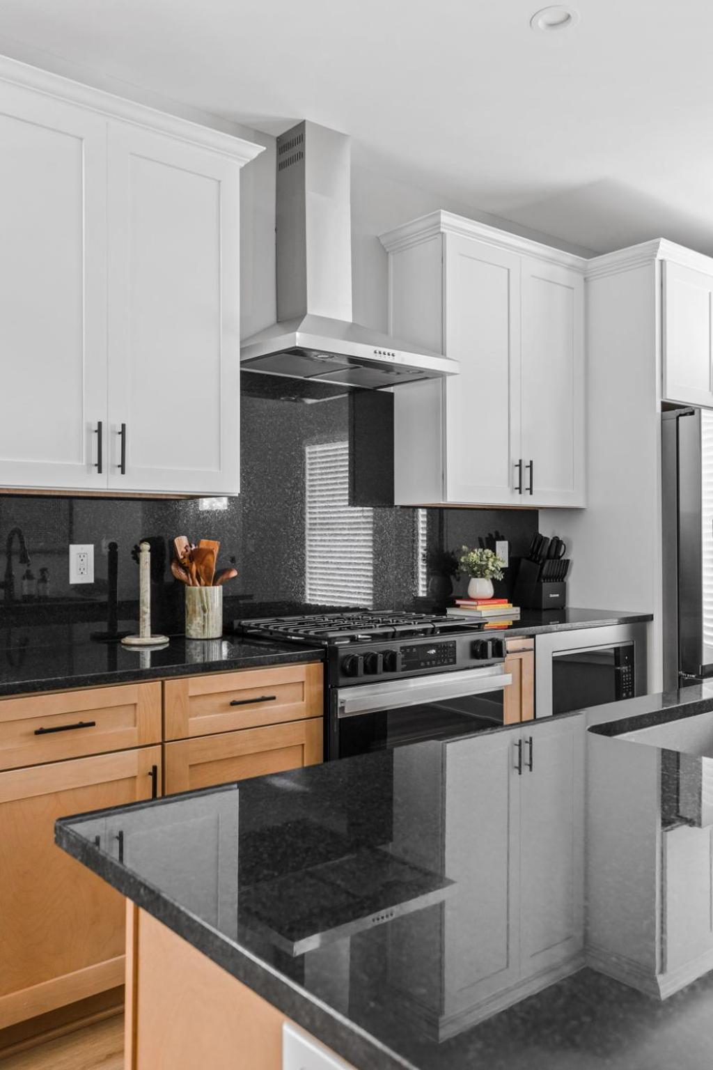 Luxury Retreat Near Downtown
