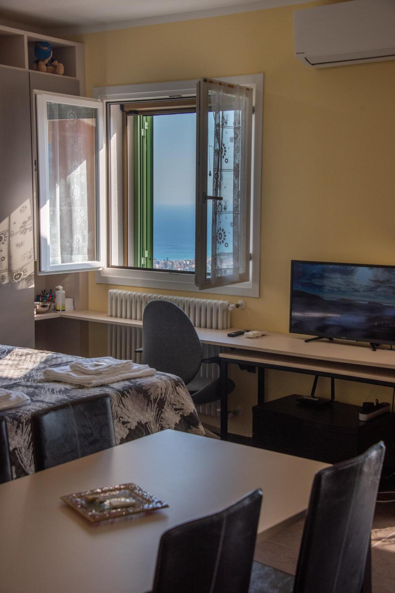 Fra Cielo e Mare - Private parking & Wi-Fi