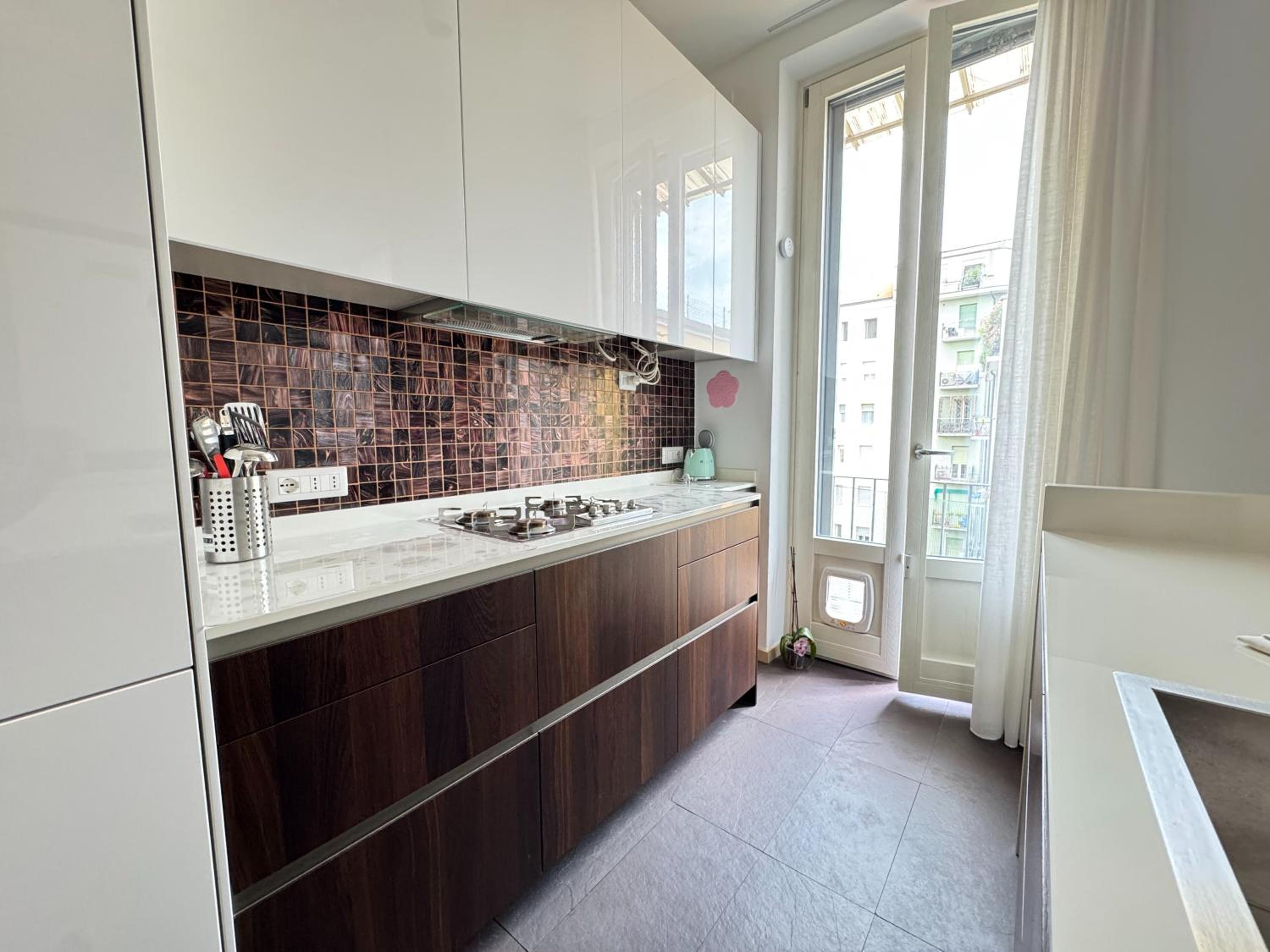 Sant'Agostino Large & Elegant Apartment, Milano
