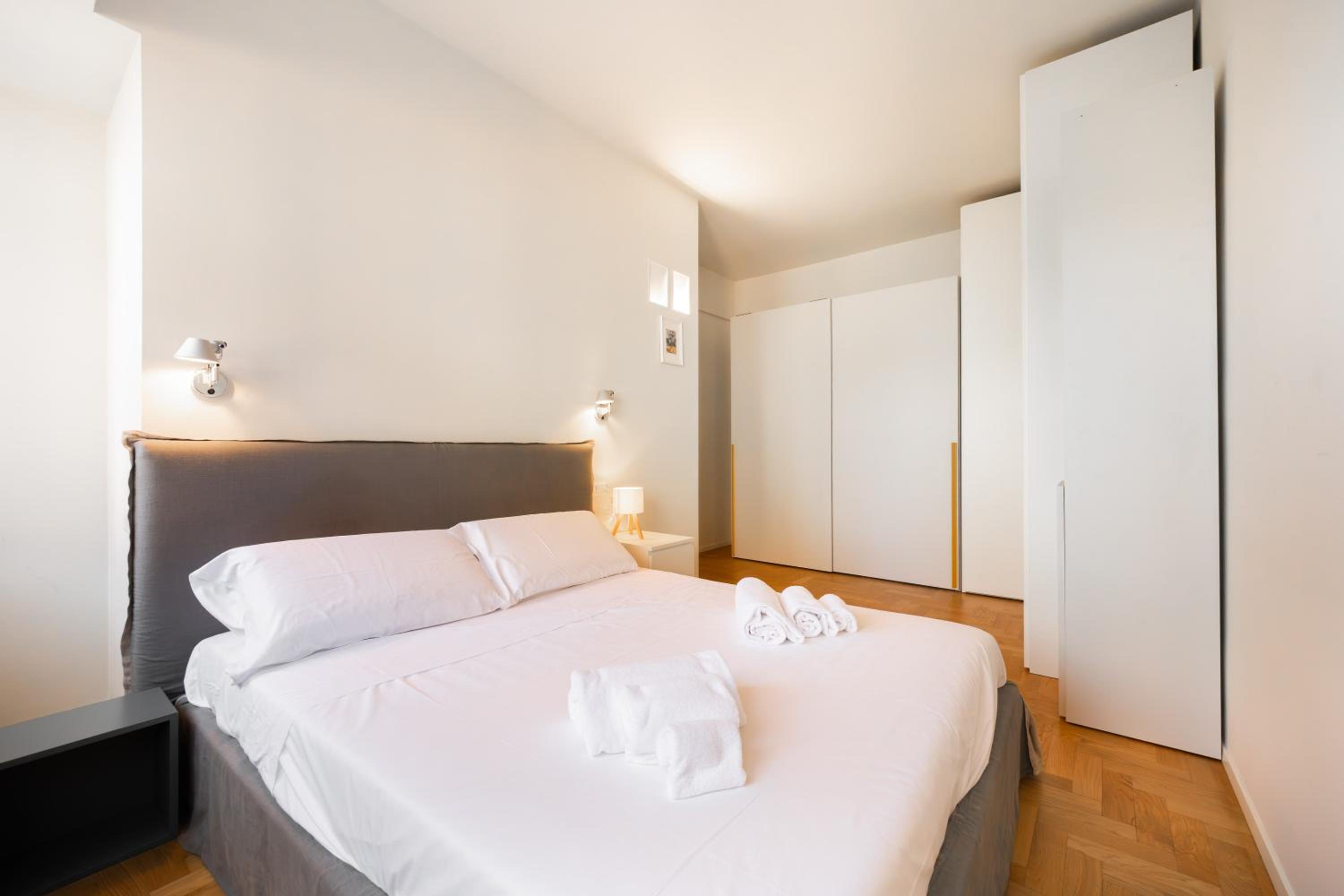 Art Luxury apartment in the heart of Bologna