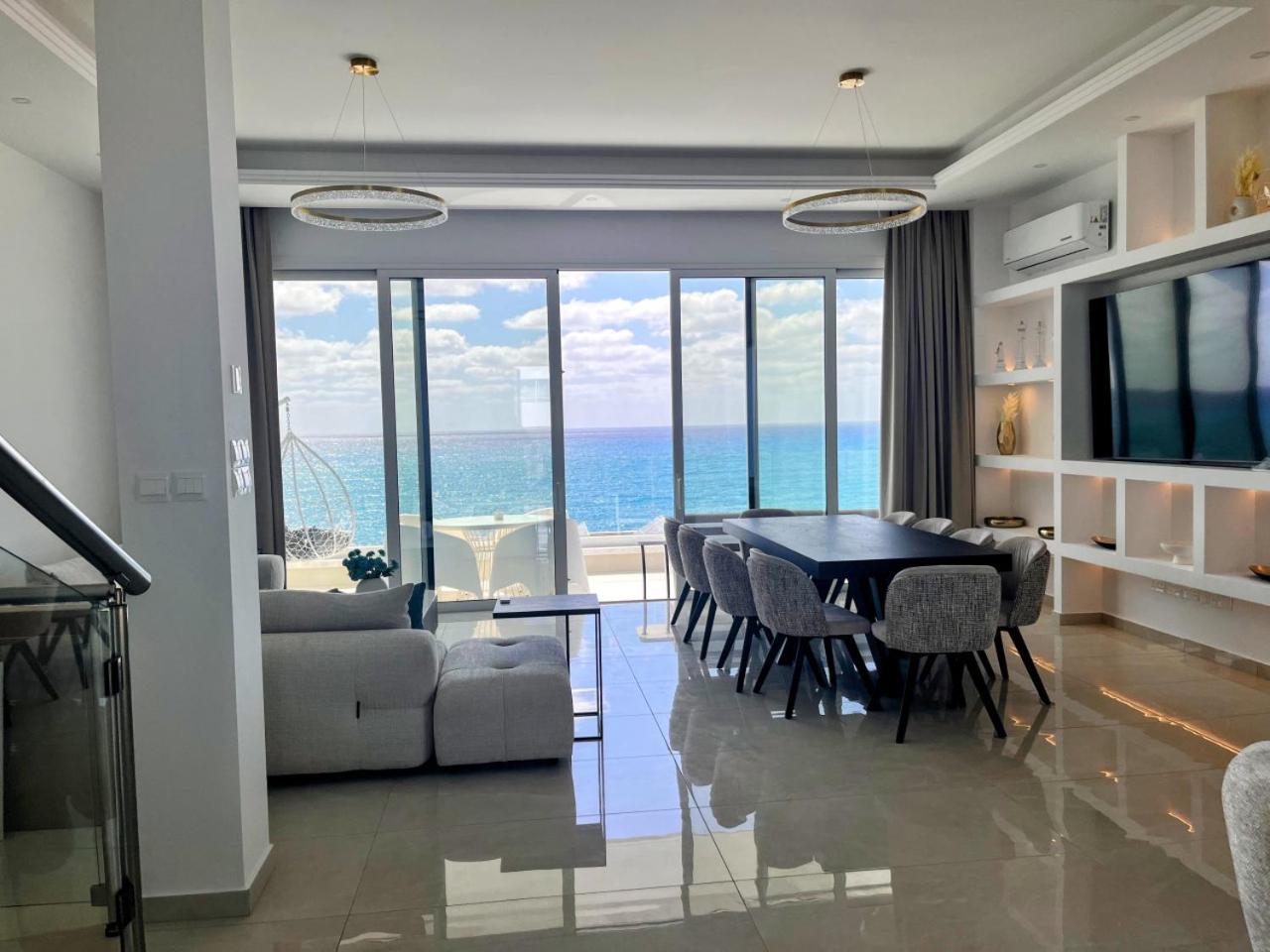Olymp White Palace - The Ultra Luxury Beach House
