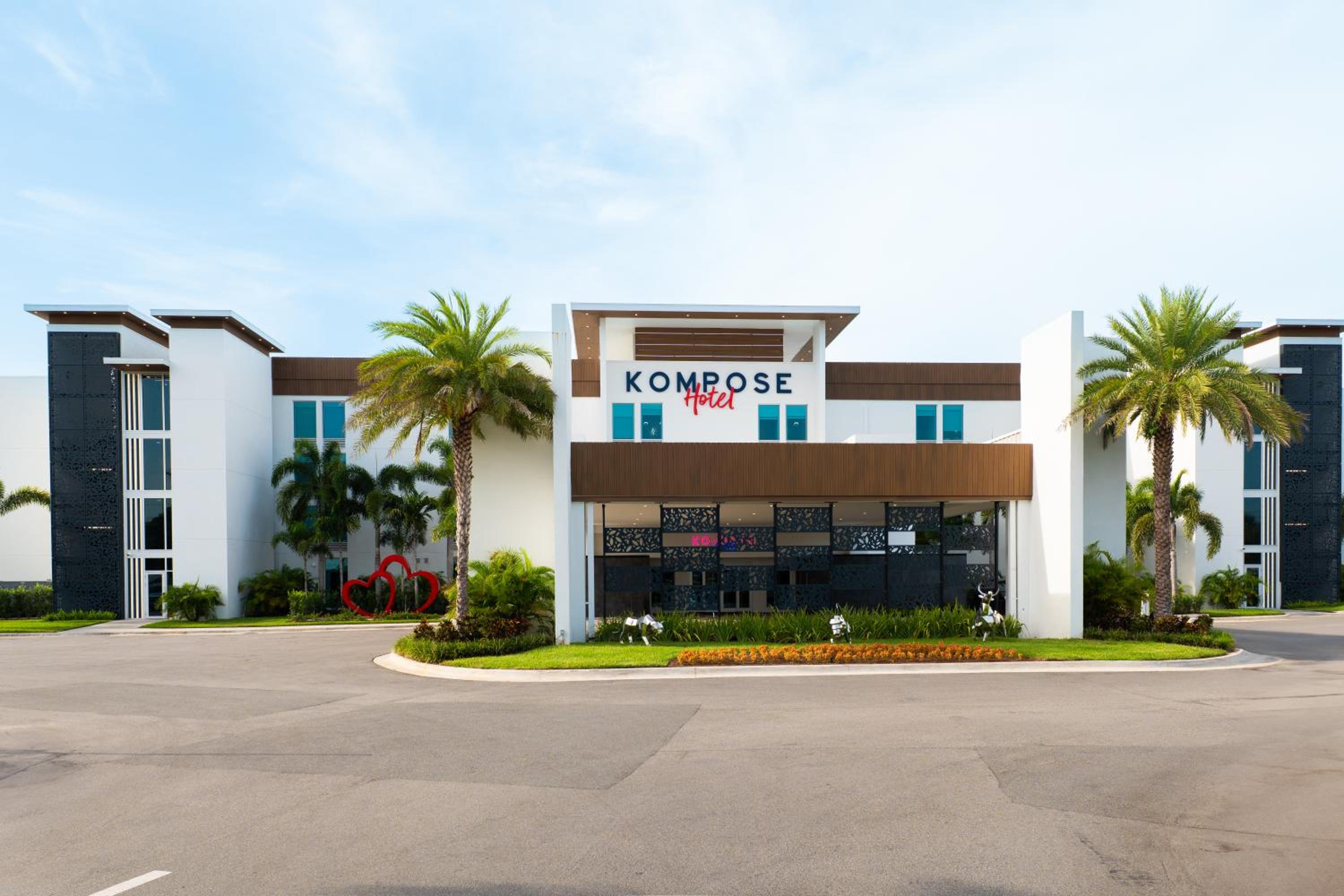 Kompose Boutique Resort @ Theme Parks