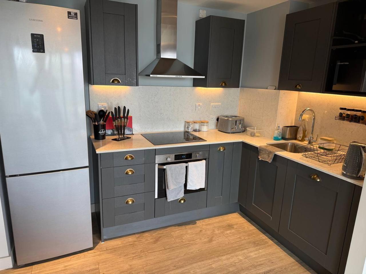 Wembley Stadium Modern 1 Bed Apartment With Amazing Views