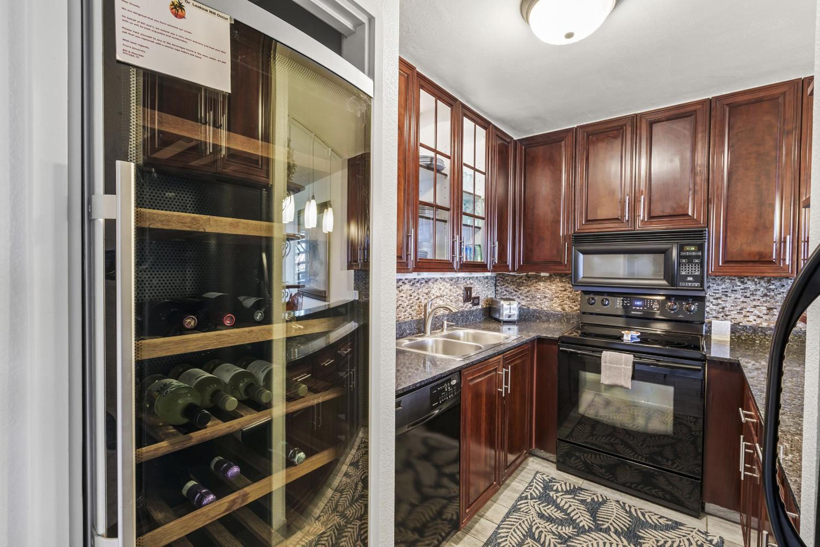 Discover Kamaole Sands 5-414: Penthouse Perfection w/Split AC, Ocean View, Wi-Fi