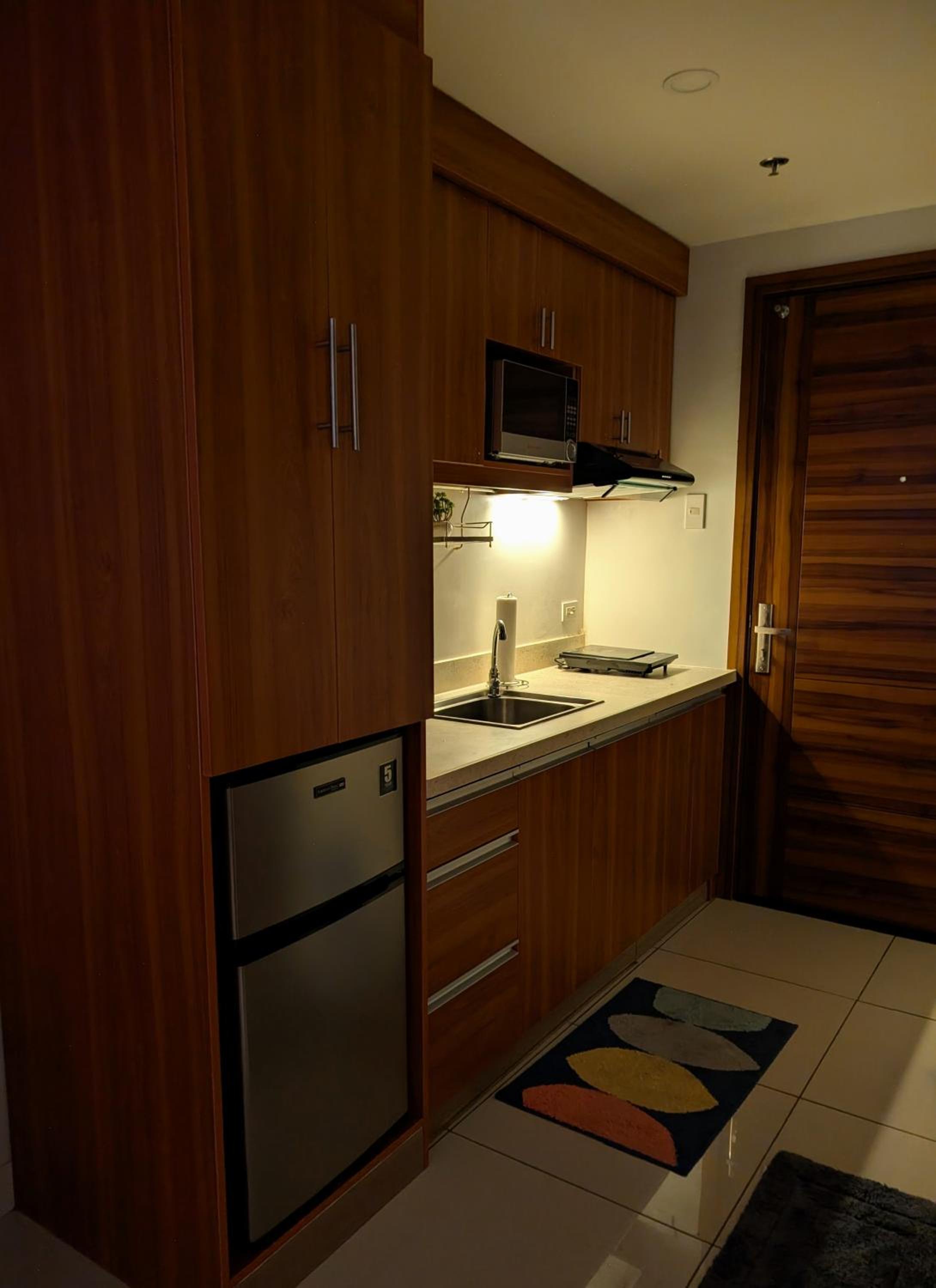 18T2 Chic Corner, Horizons 101, Cebu City