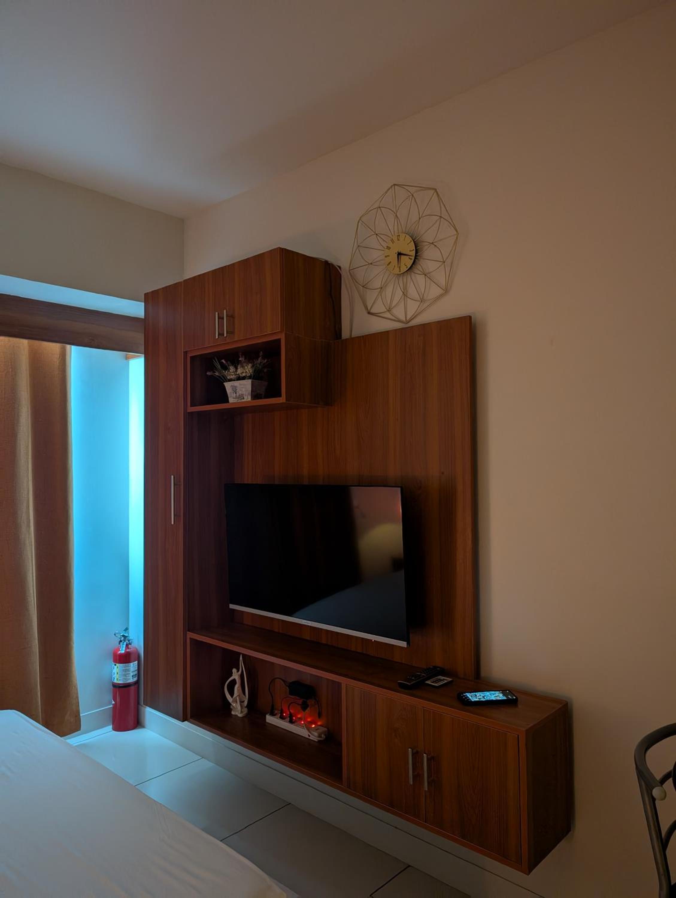 18T2 Chic Corner, Horizons 101, Cebu City