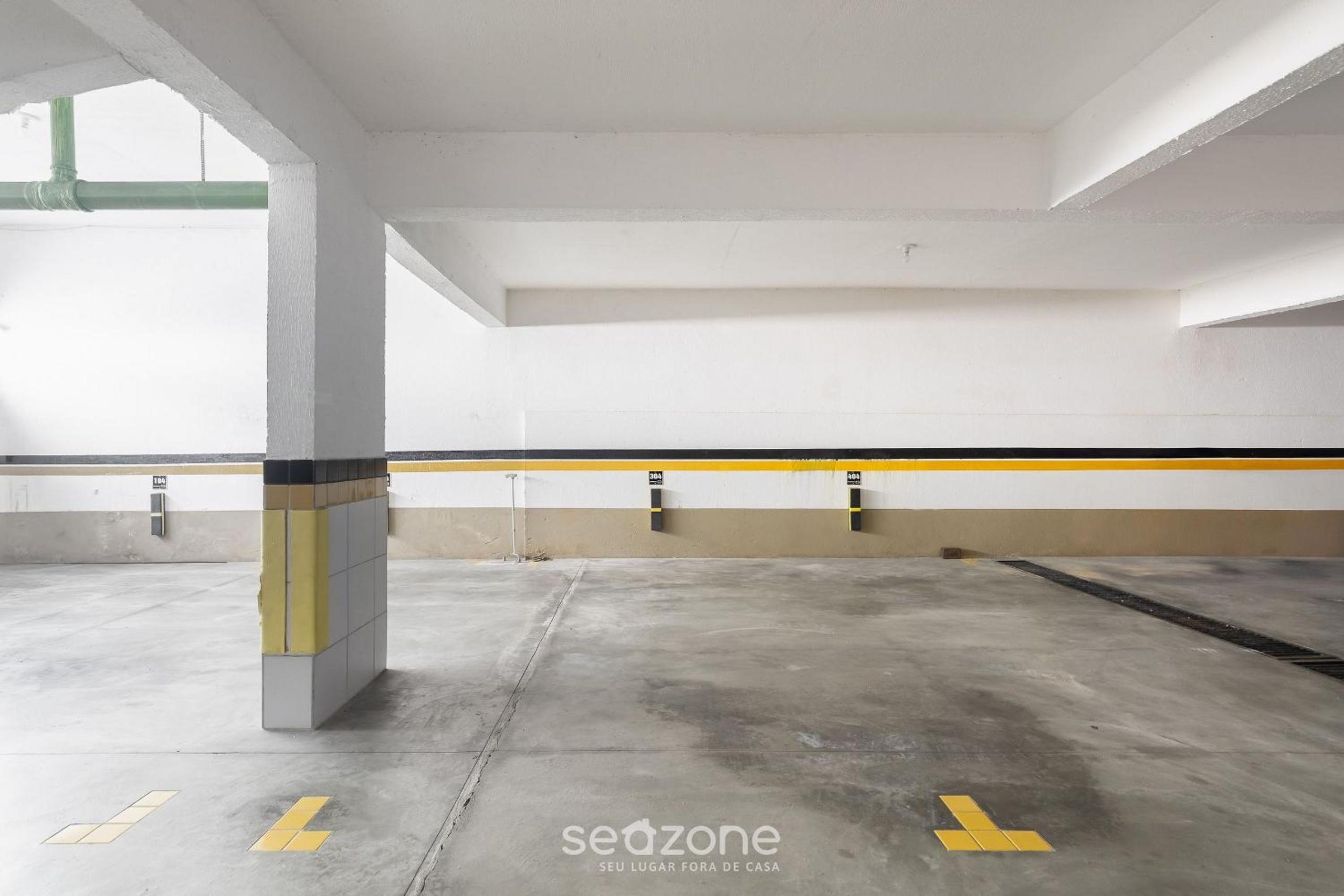 Apt w/ balcony 500m from the beach - EII0304