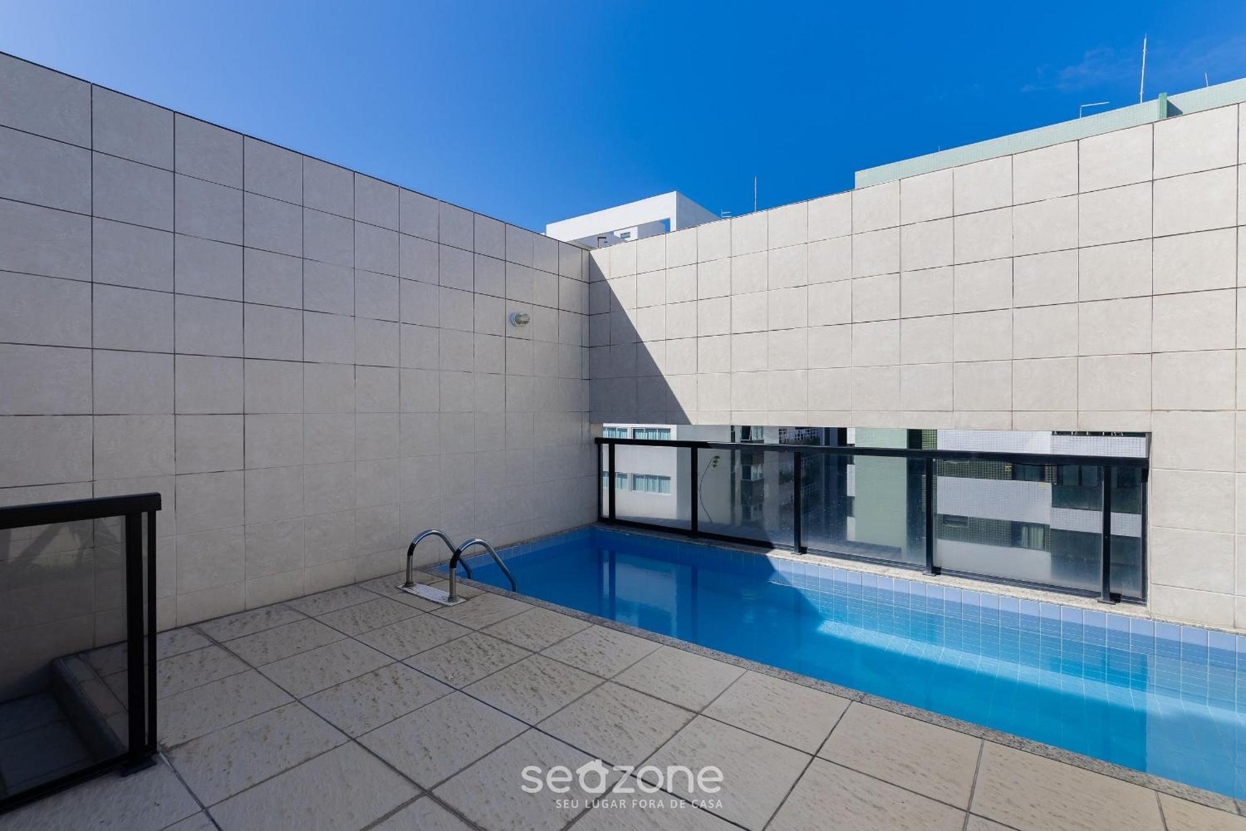 Apt w/ balcony 500m from the beach - EII0304