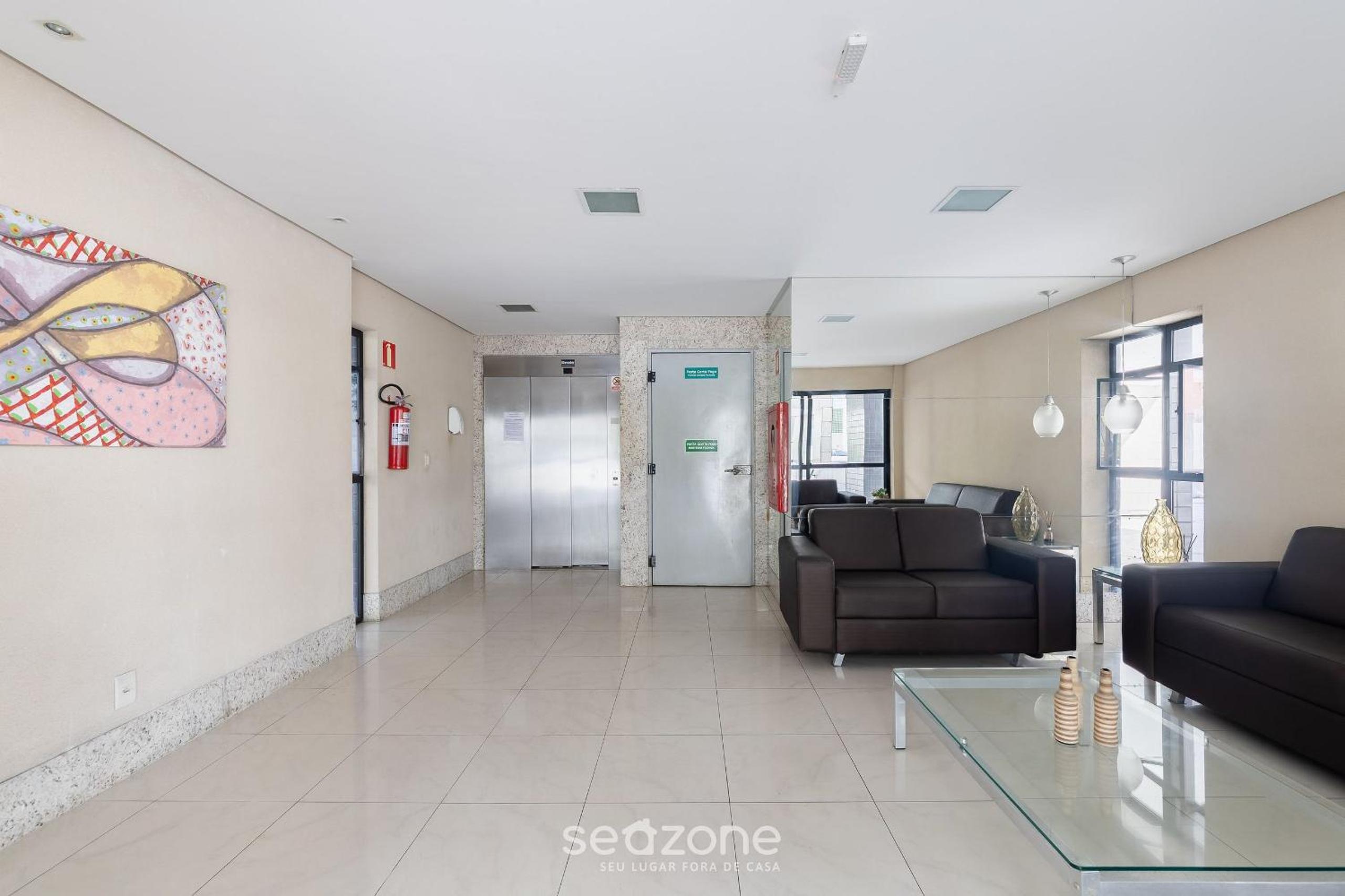 Apt w/ balcony 500m from the beach - EII0304