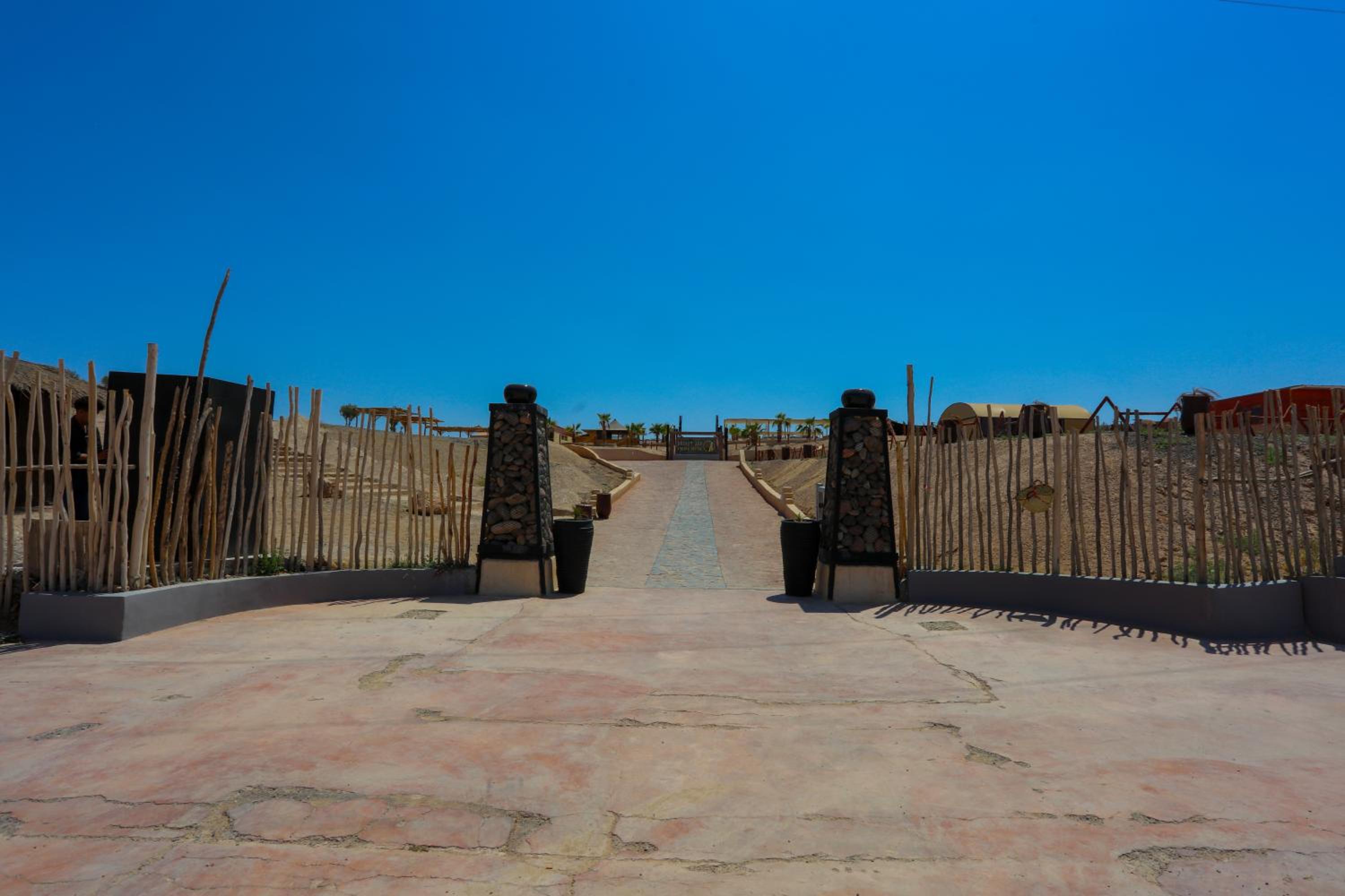 Agafay Luxury desert Camp - Glamping Experience