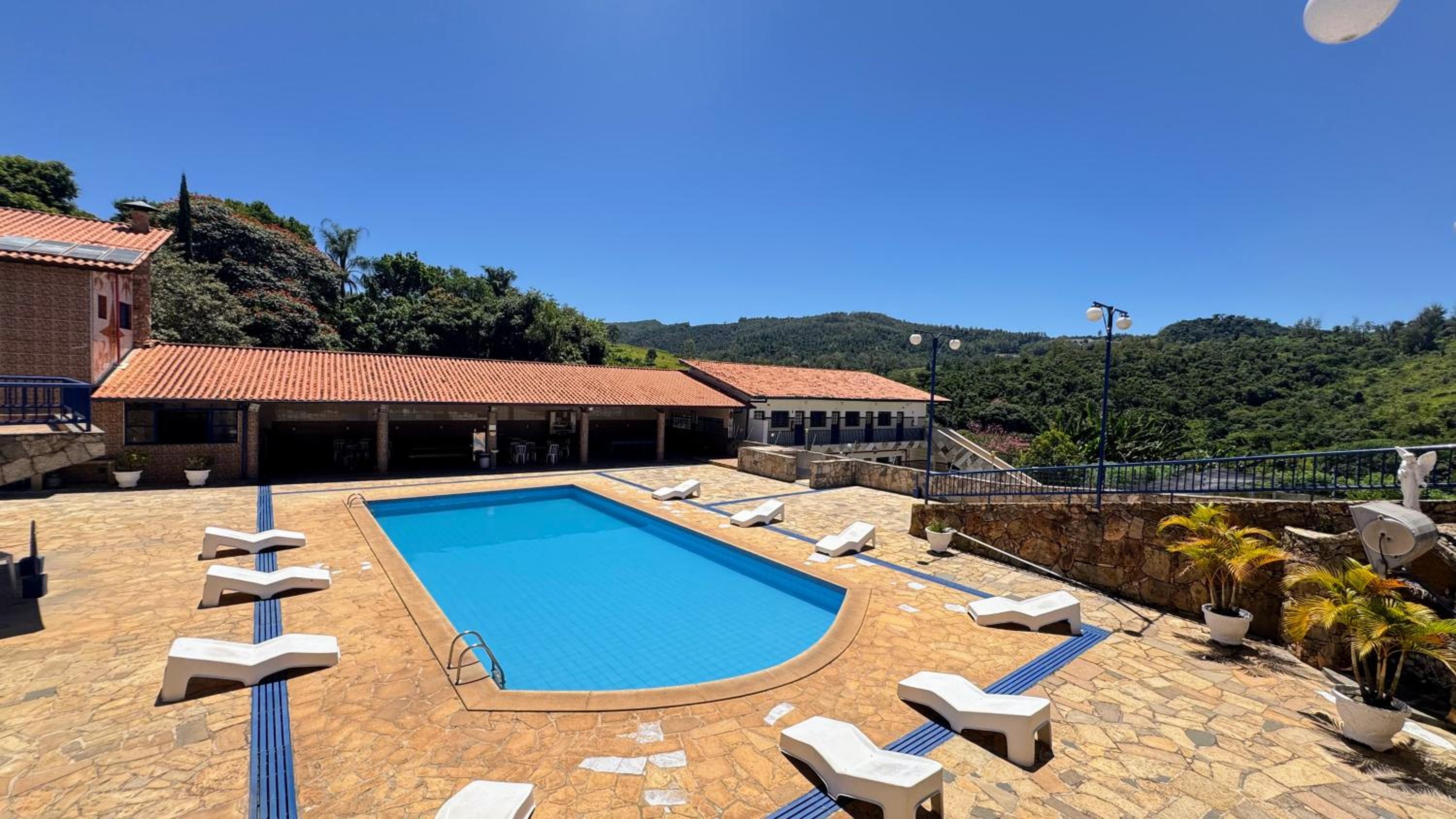 Casa de Temporada na Nova Aliança Completa, com Piscina e Lazer para 8 Pessoas