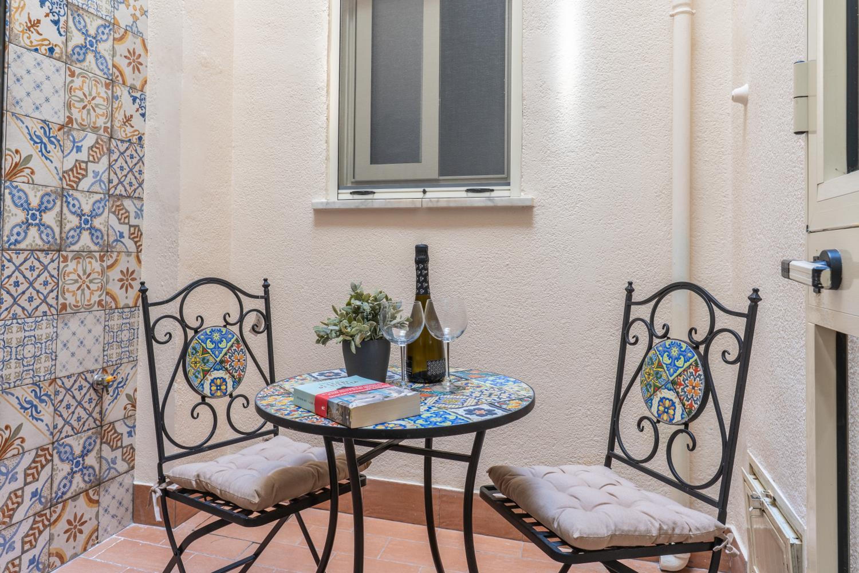 Antony Mondello Guest House, appartamento a 1 minuto a piedi dalla spiaggia di Mondello