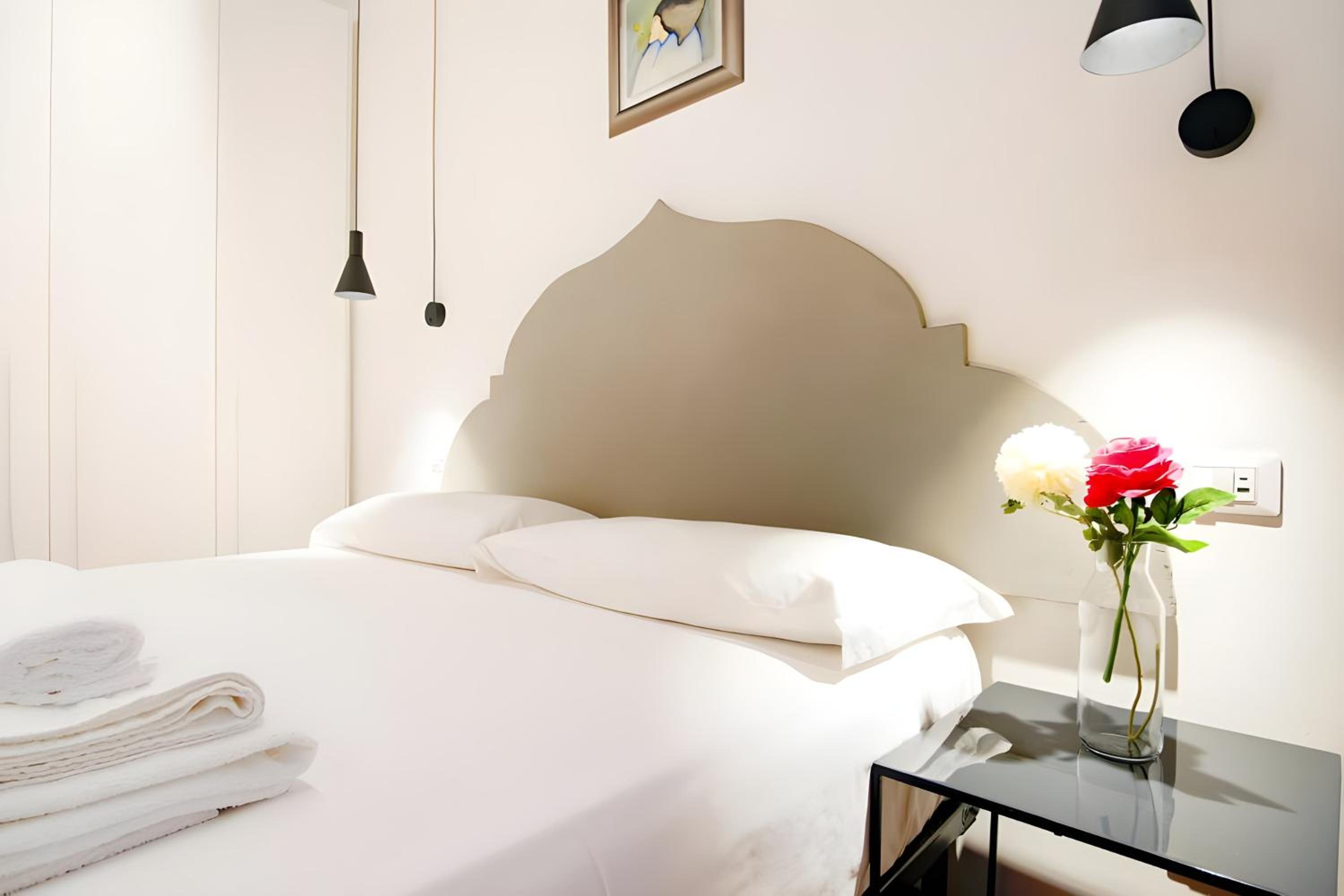 Elegantis Eat Pray and Love in Rome - Near Navona Square and Campo de' Fiori