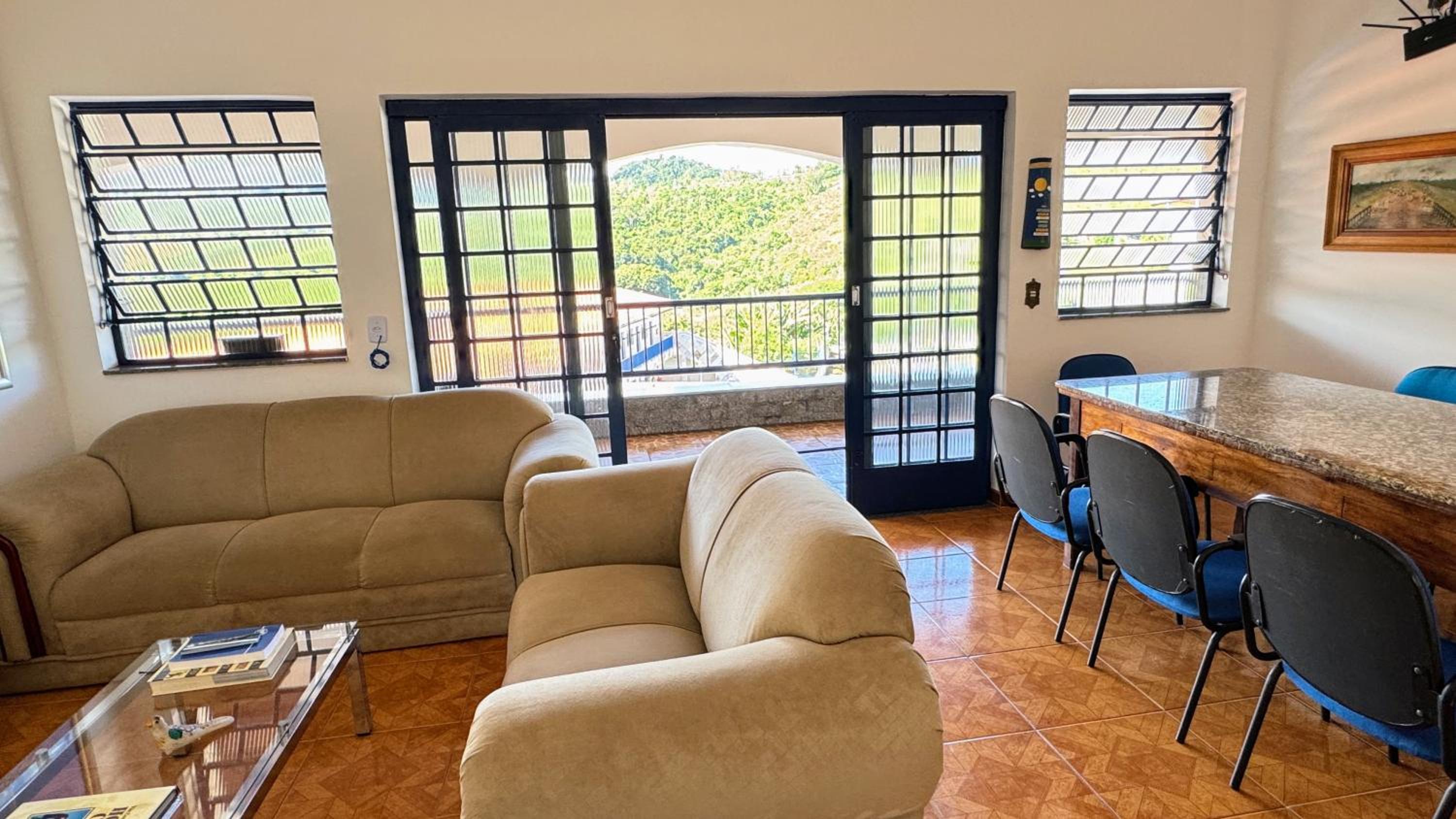 Casa de Temporada na Nova Aliança Completa, com Piscina e Lazer para 8 Pessoas