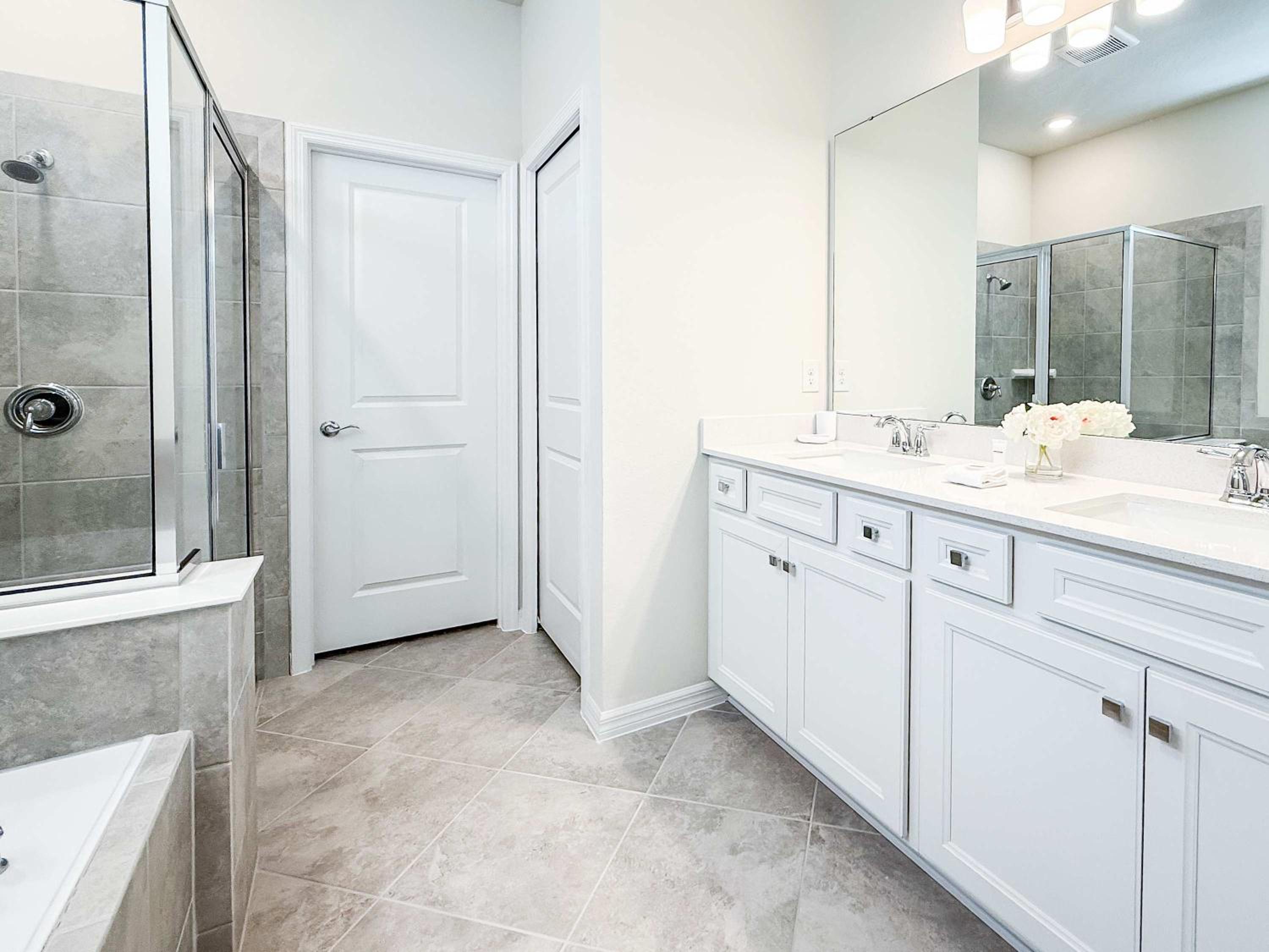 Themed Luxury 5BR Best Family Getaway