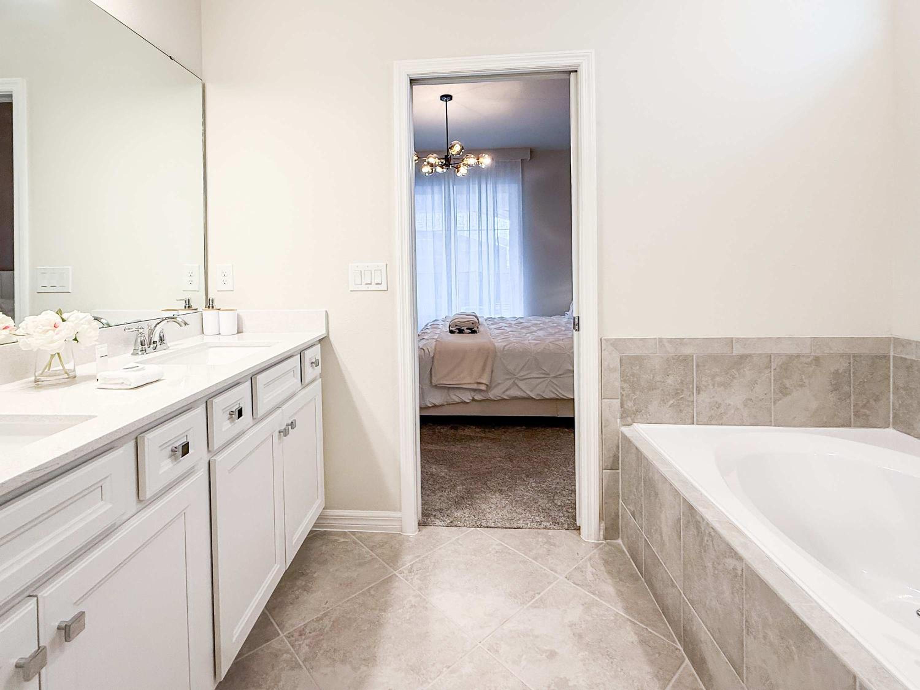 Themed Luxury 5BR Best Family Getaway