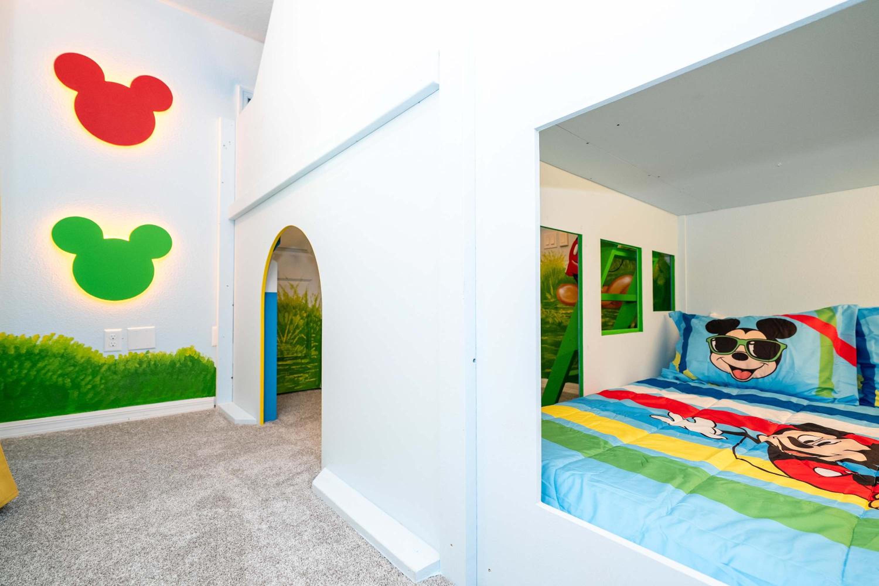 Magical 5BR w Pool Minutes from Disney 16161
