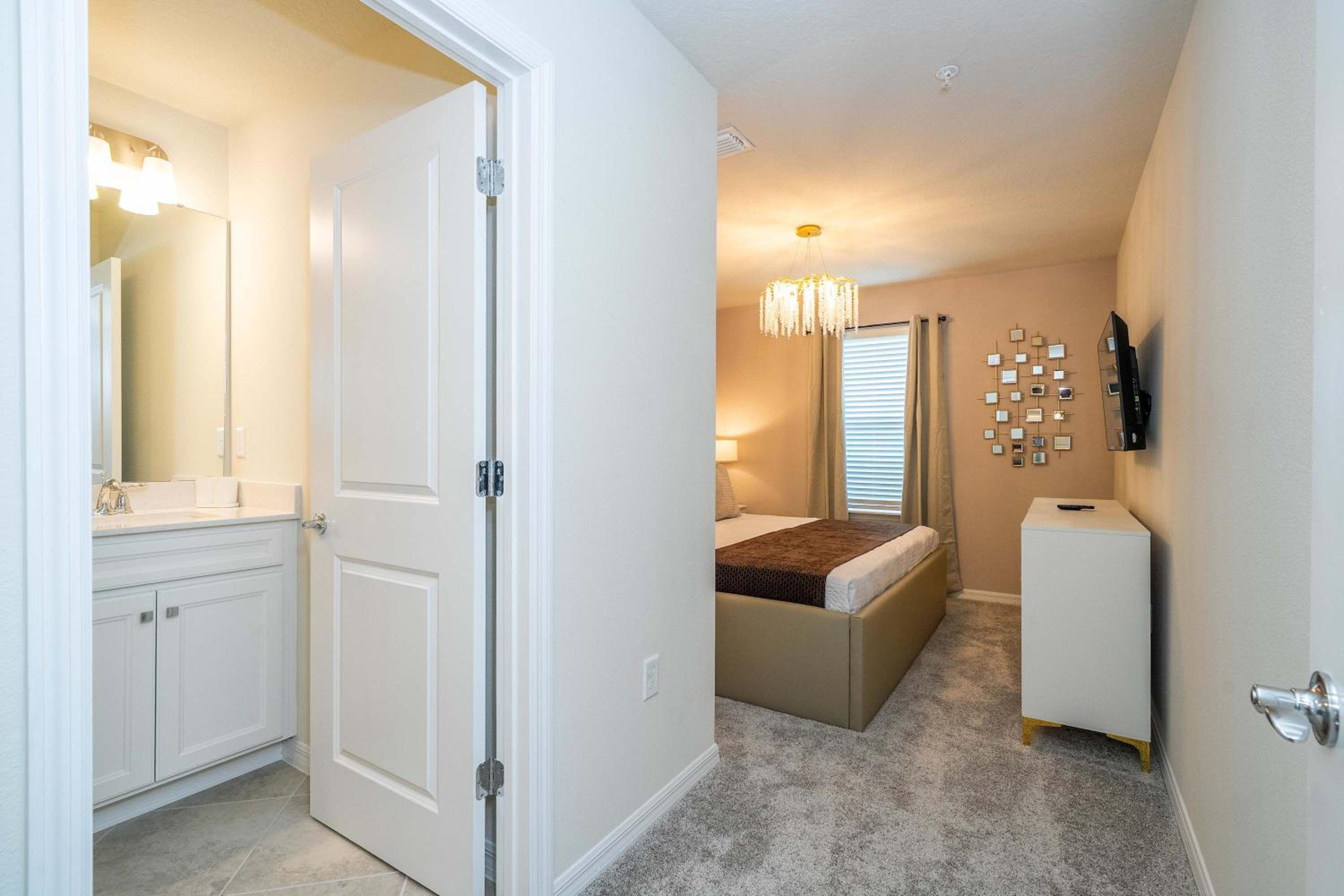 Magical 5BR w Pool Minutes from Disney 16161