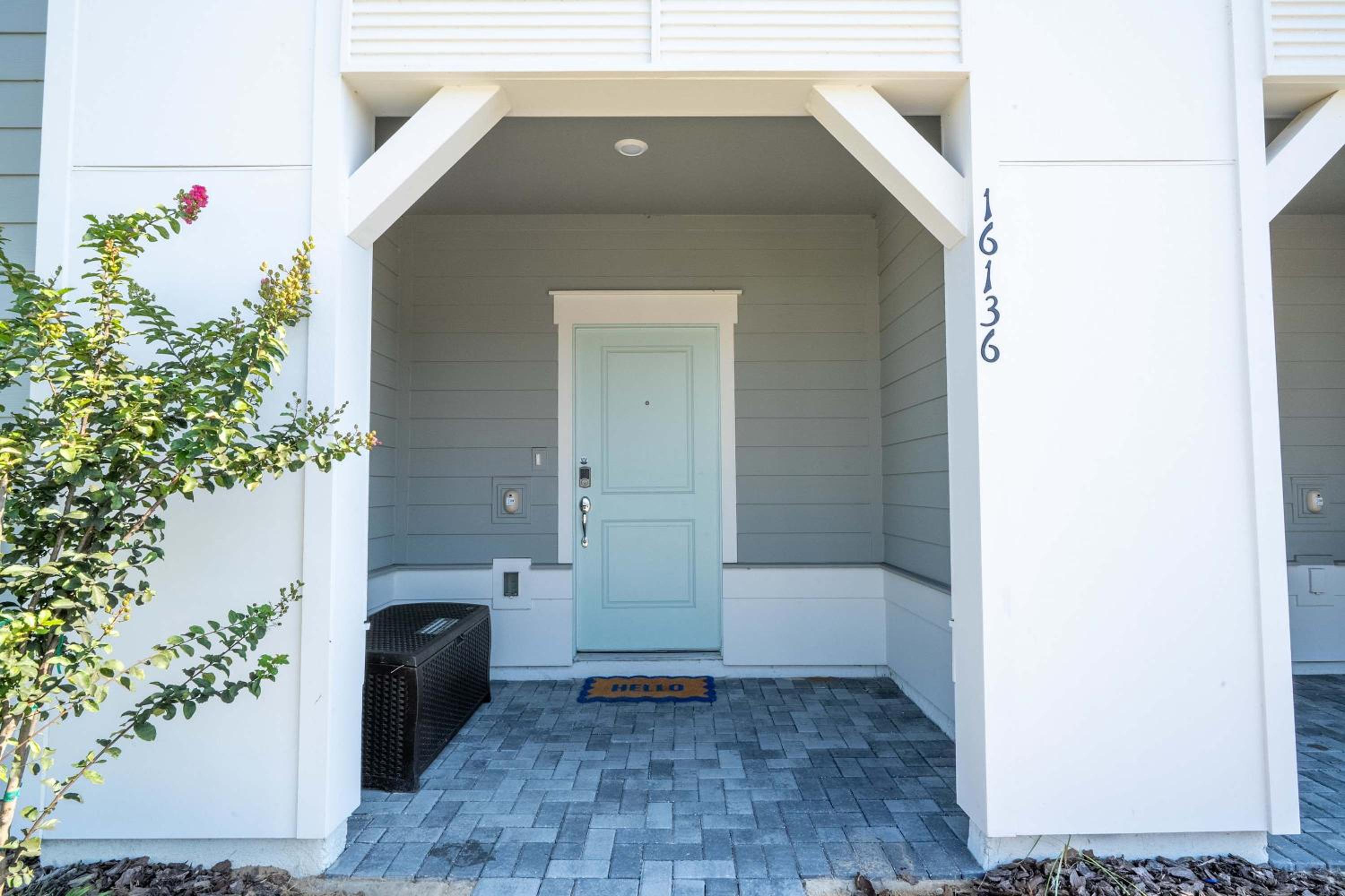 Family Friendly 5Bd near Disney Windsor Cay 16136