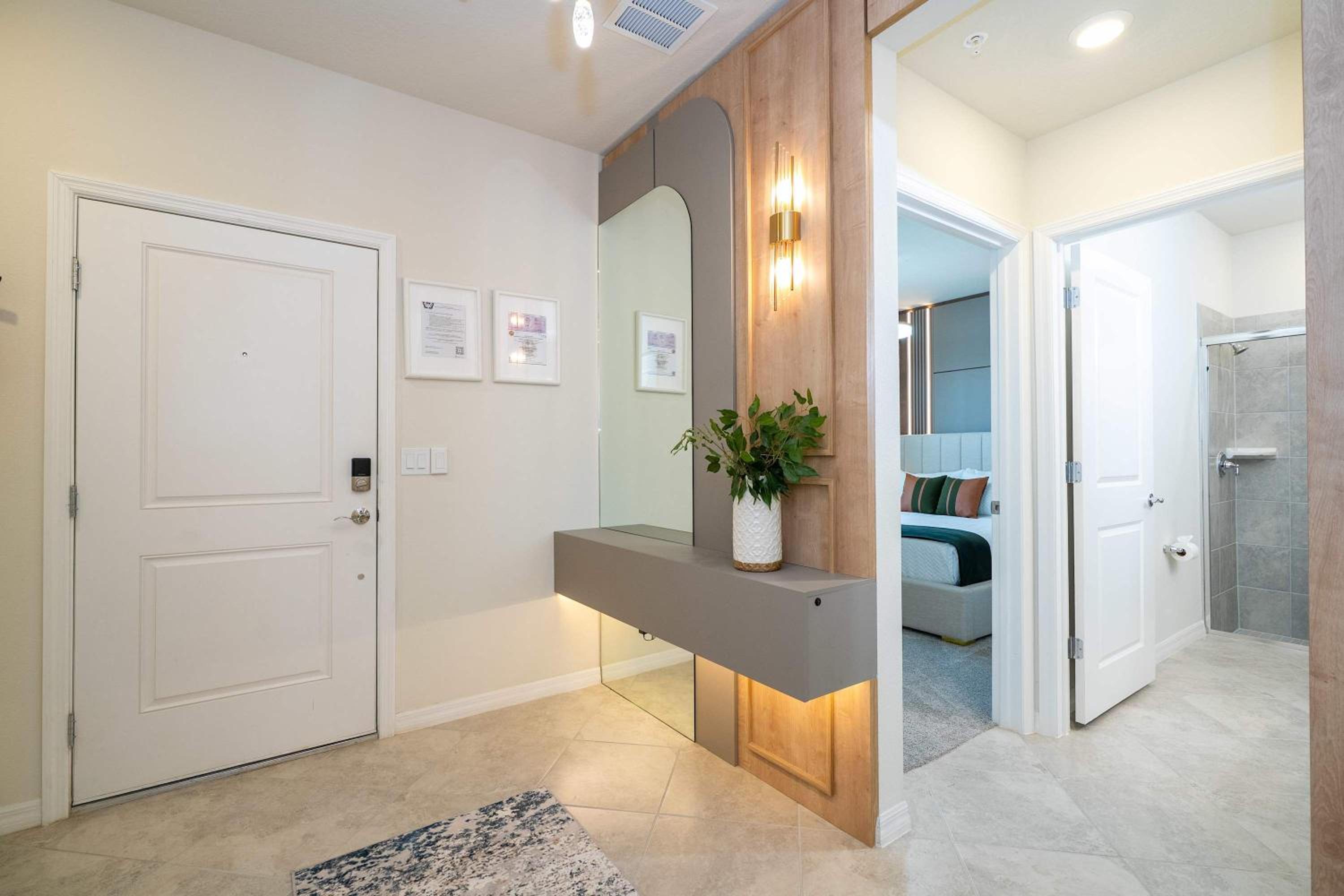 Family Friendly 5Bd near Disney Windsor Cay 16136