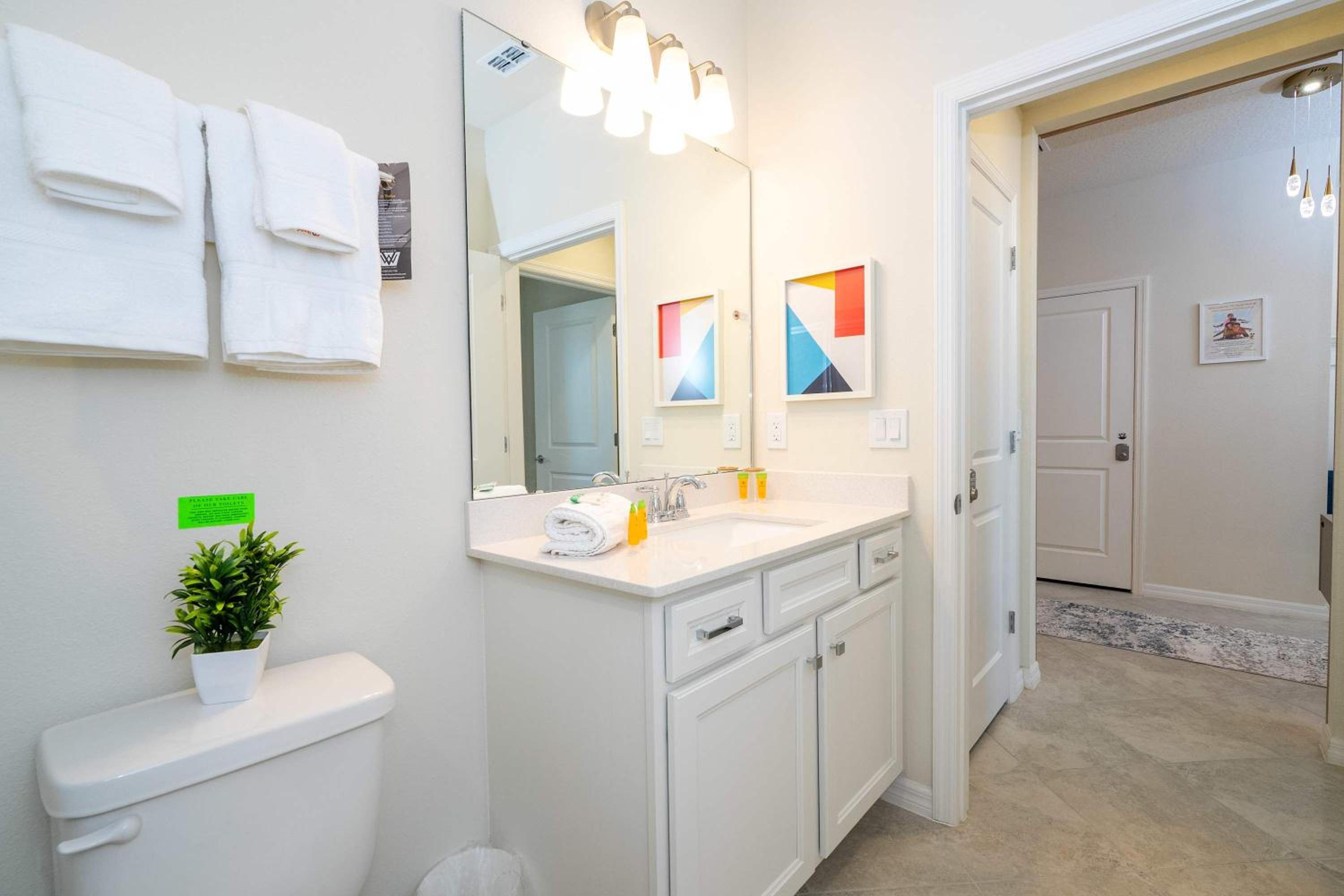 Family Friendly 5Bd near Disney Windsor Cay 16136