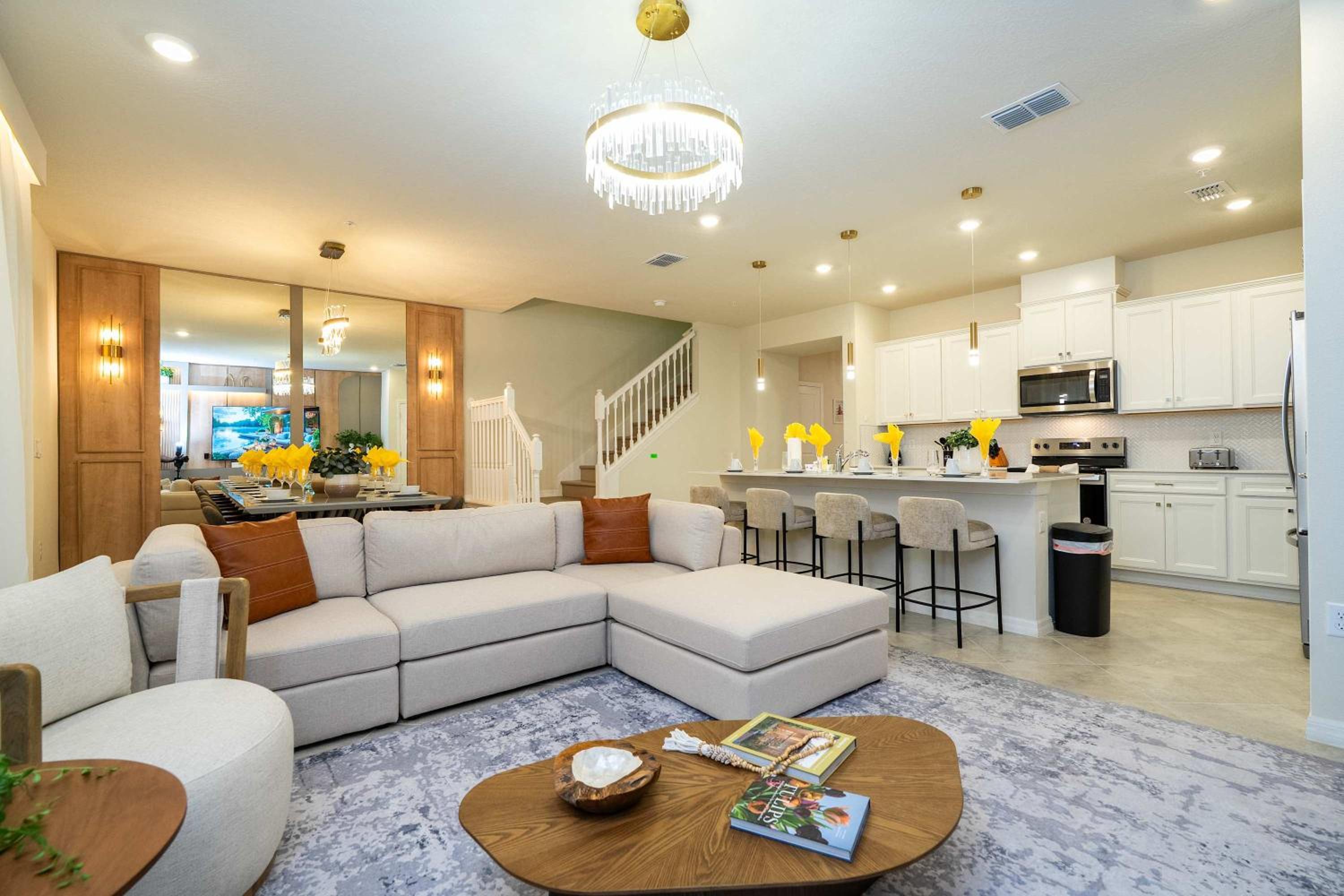 Family Friendly 5Bd near Disney Windsor Cay 16136