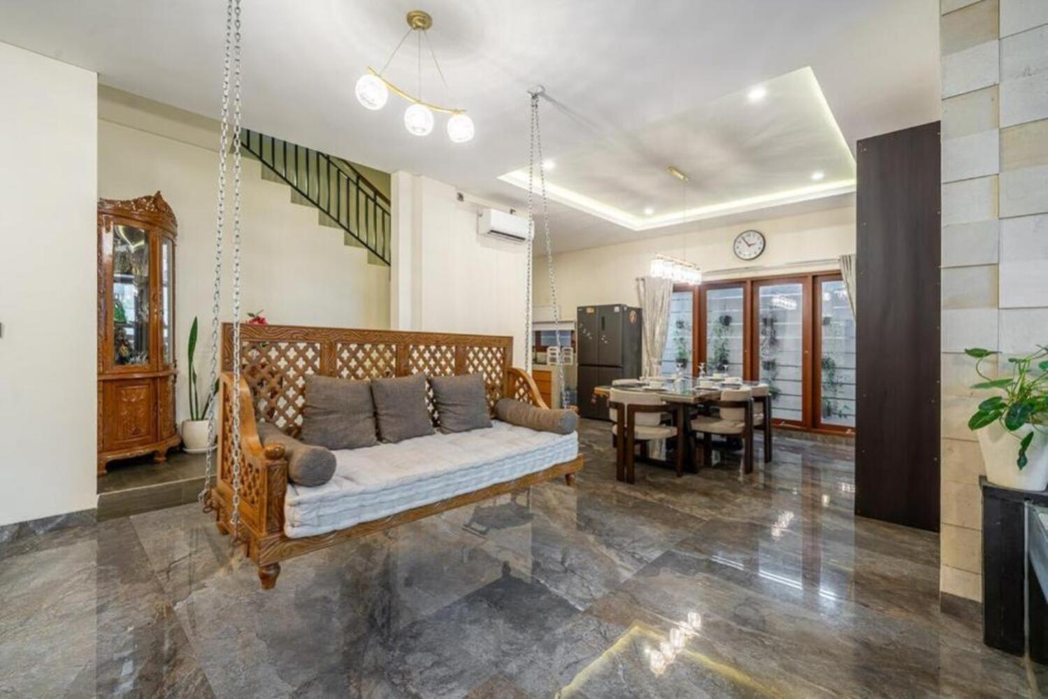 Modern 5BR Luxury Villa with Pool & Rooftop - 100m from Sanur Beach