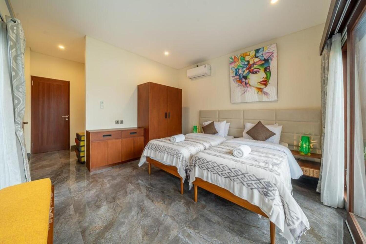 Modern 5BR Luxury Villa with Pool & Rooftop - 100m from Sanur Beach