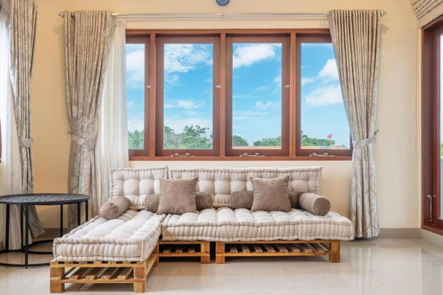 Modern 5BR Luxury Villa with Pool & Rooftop - 100m from Sanur Beach