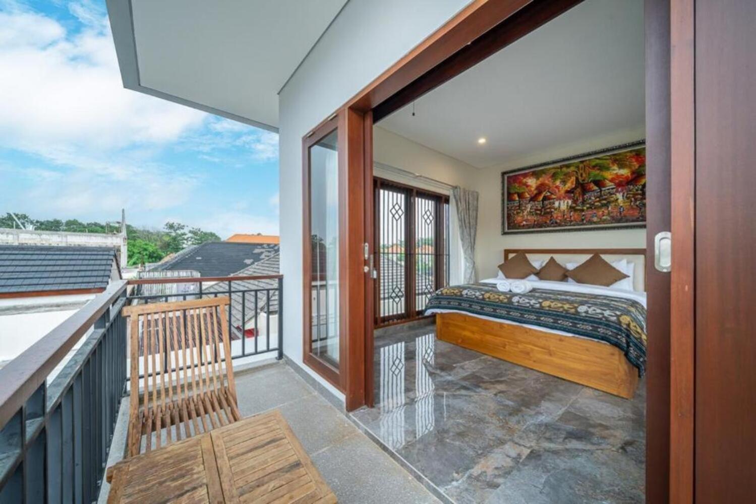 Modern 5BR Luxury Villa with Pool & Rooftop - 100m from Sanur Beach