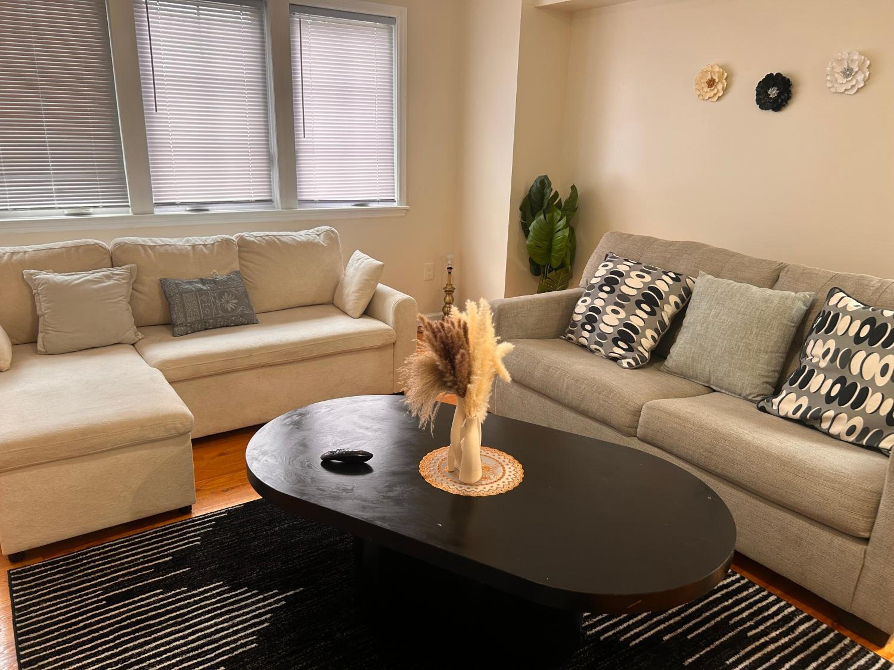 Elegant 3BR Home - Near the Prudential Center