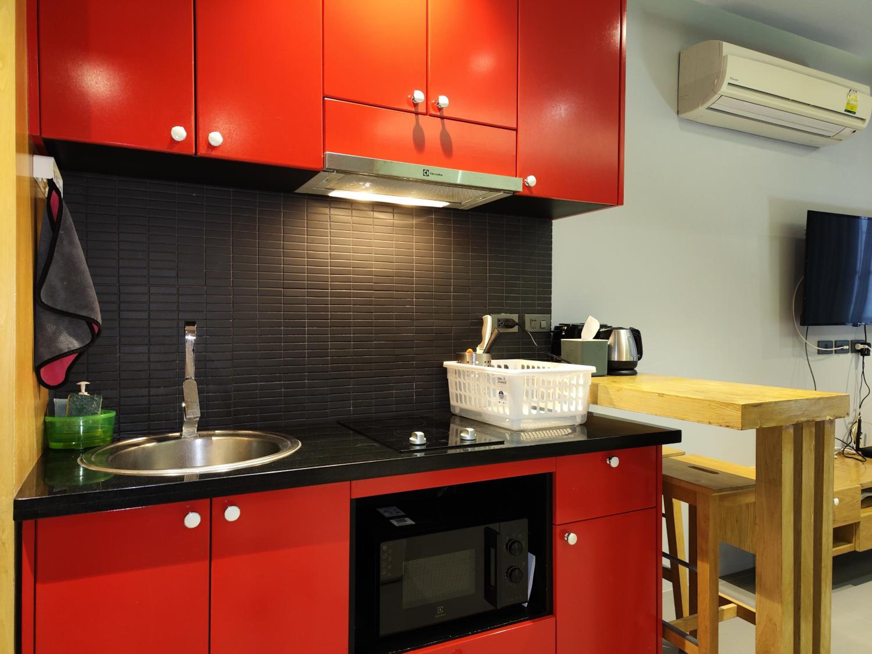 Nai Harn beach - Studio room on 2 floor at ReLife The Windy