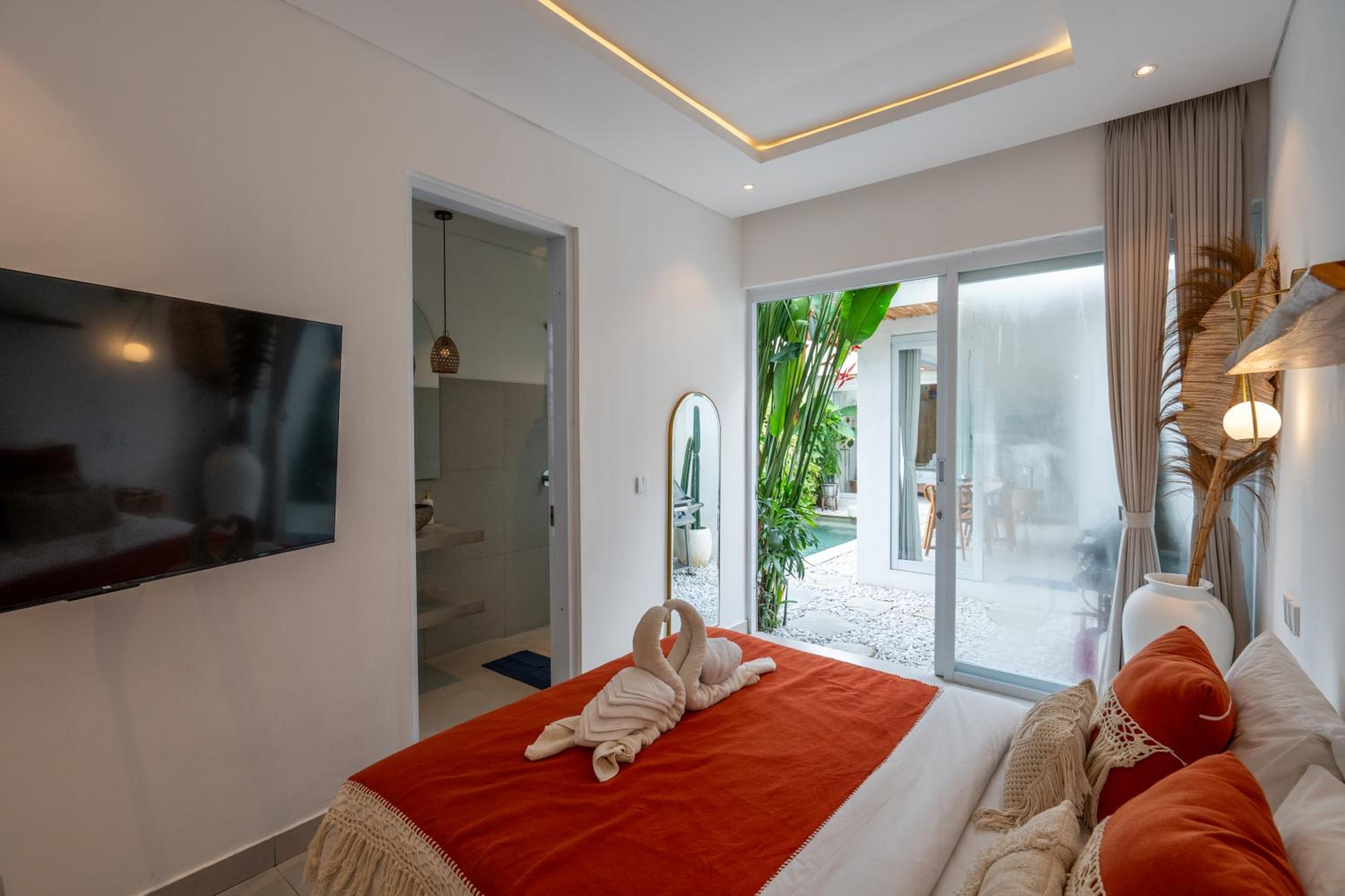 Namera Moonrise - 2BR Villa in Kerobokan