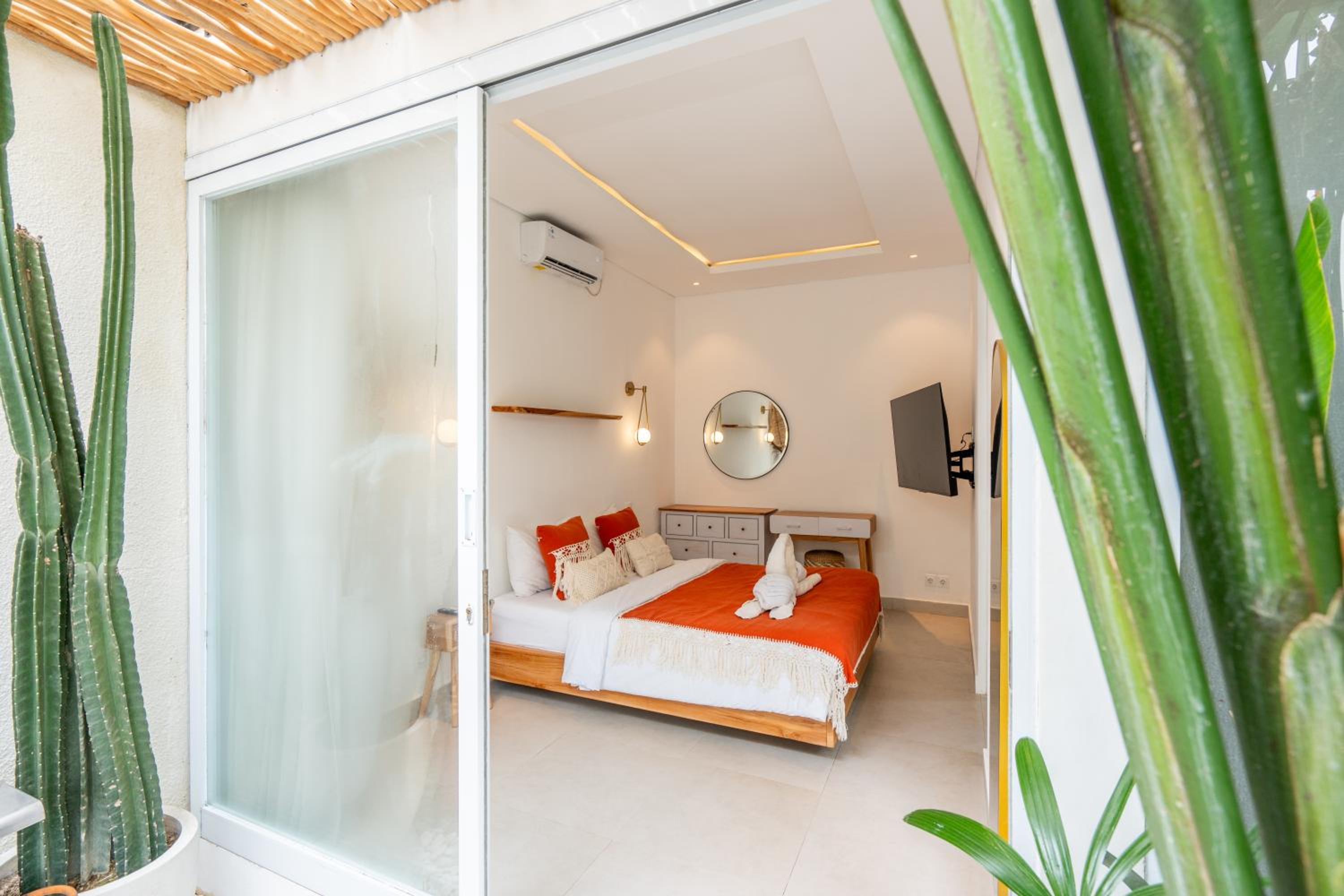 Namera Moonrise - 2BR Villa in Kerobokan