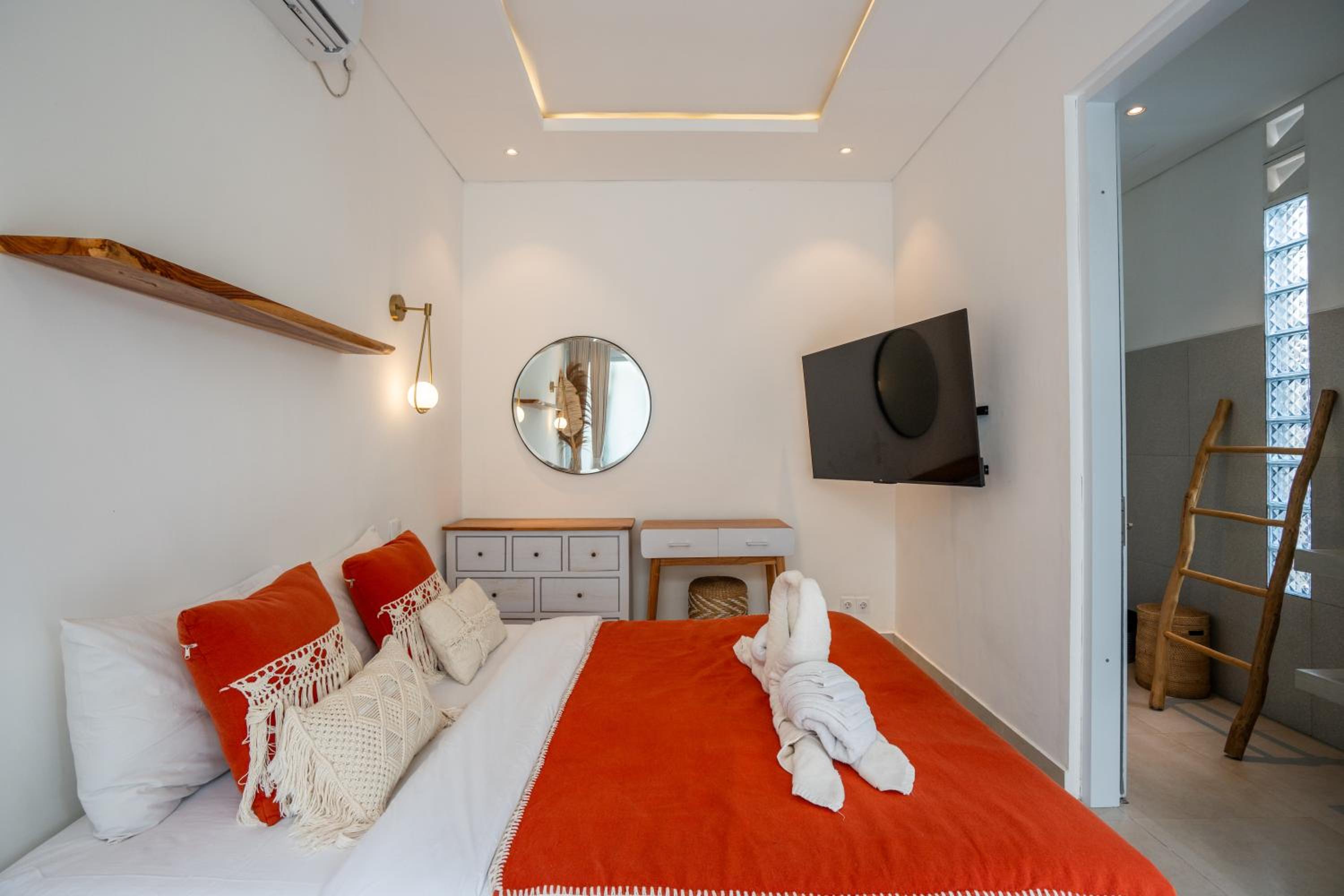 Namera Moonrise - 2BR Villa in Kerobokan
