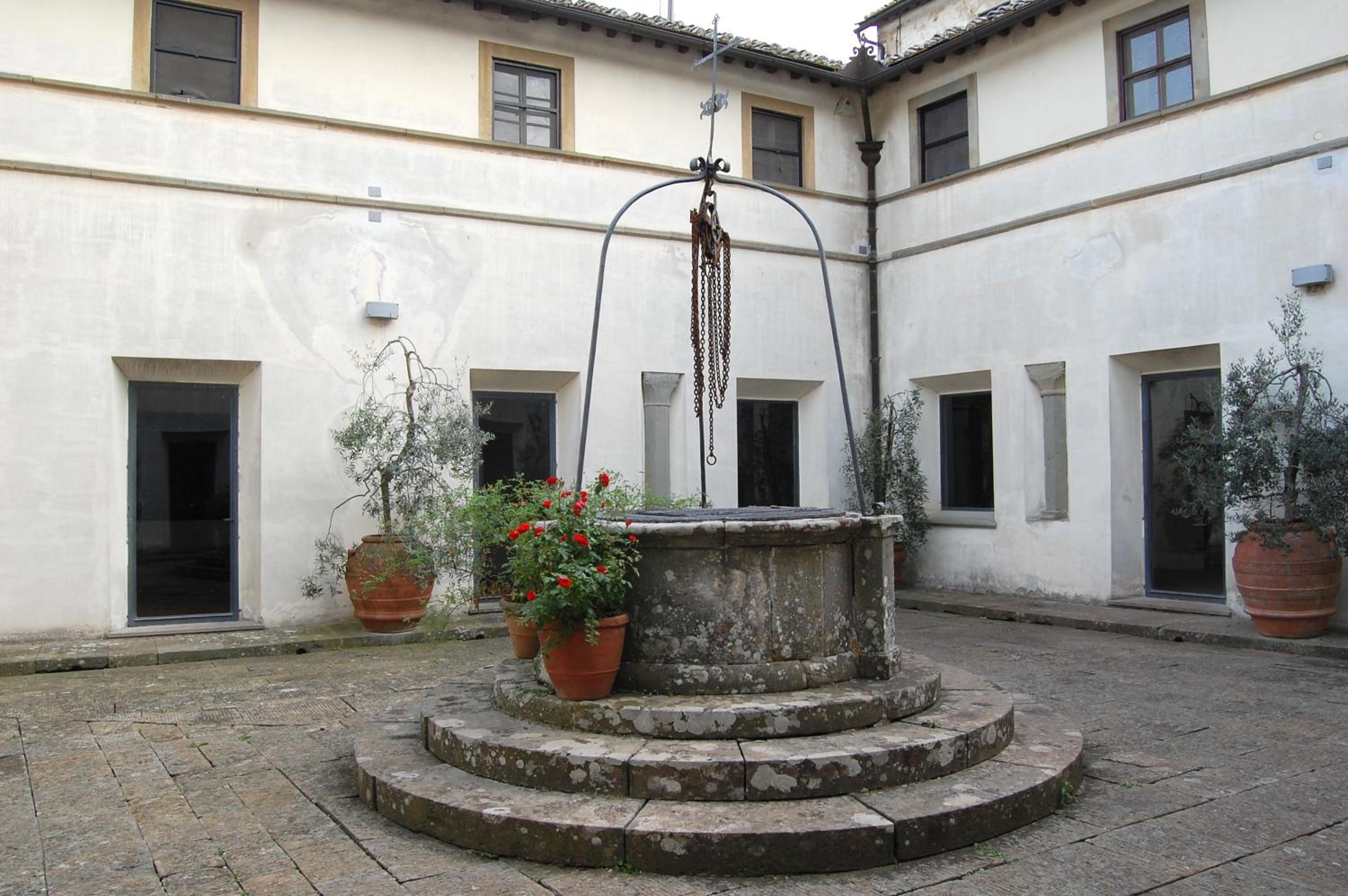 Photo 36