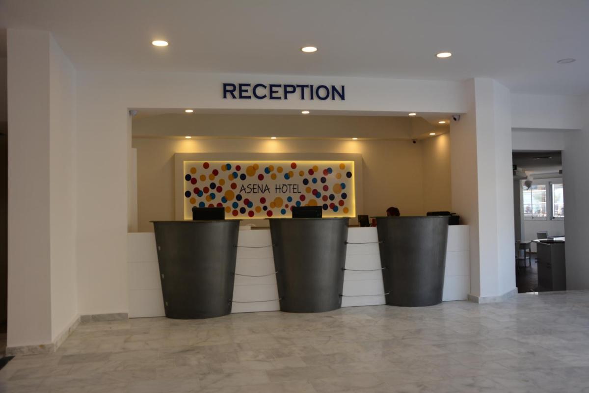 hotel reception