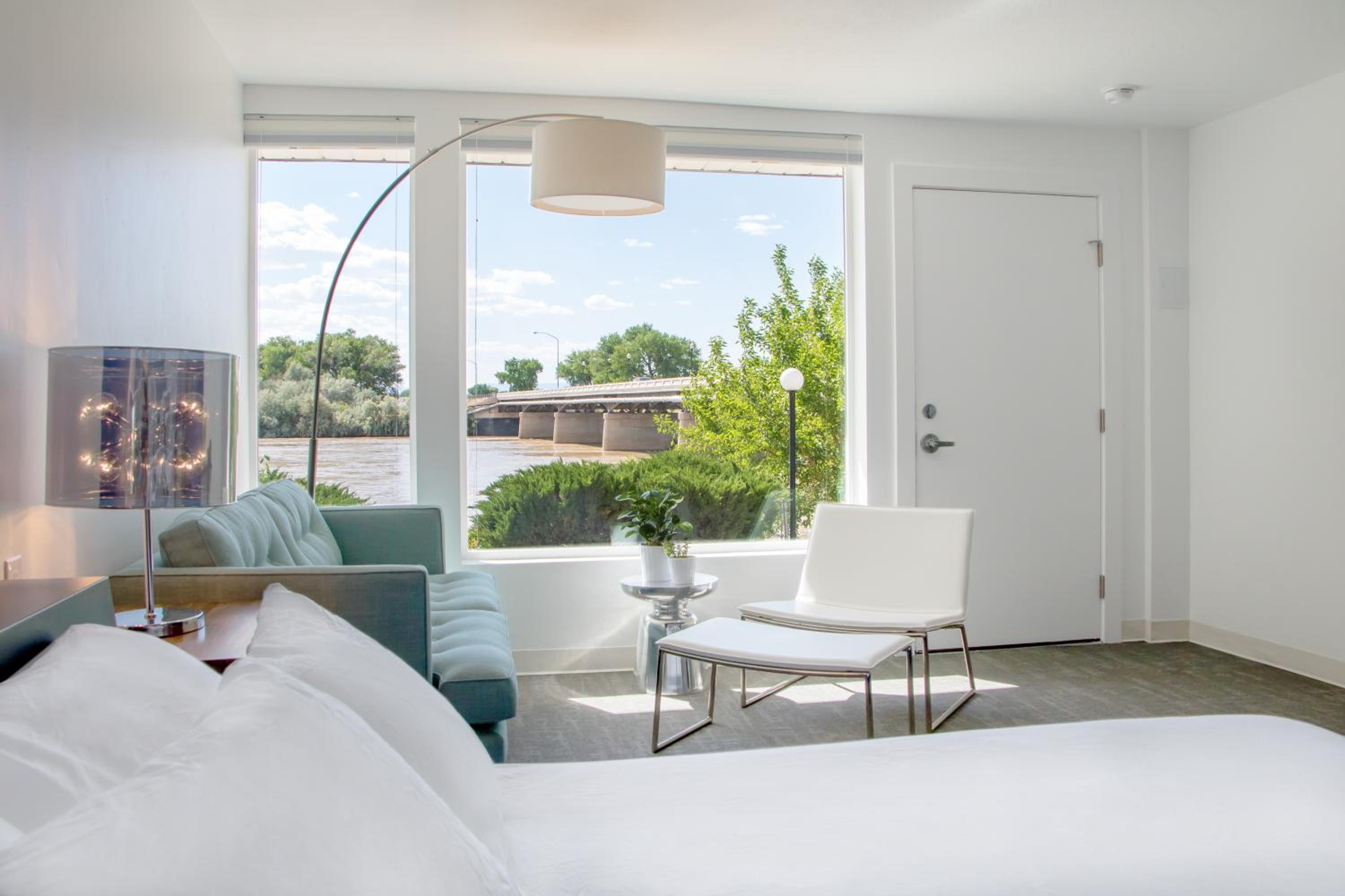 Green River Vacations - Skyfall Guestrooms - Property Image 11
