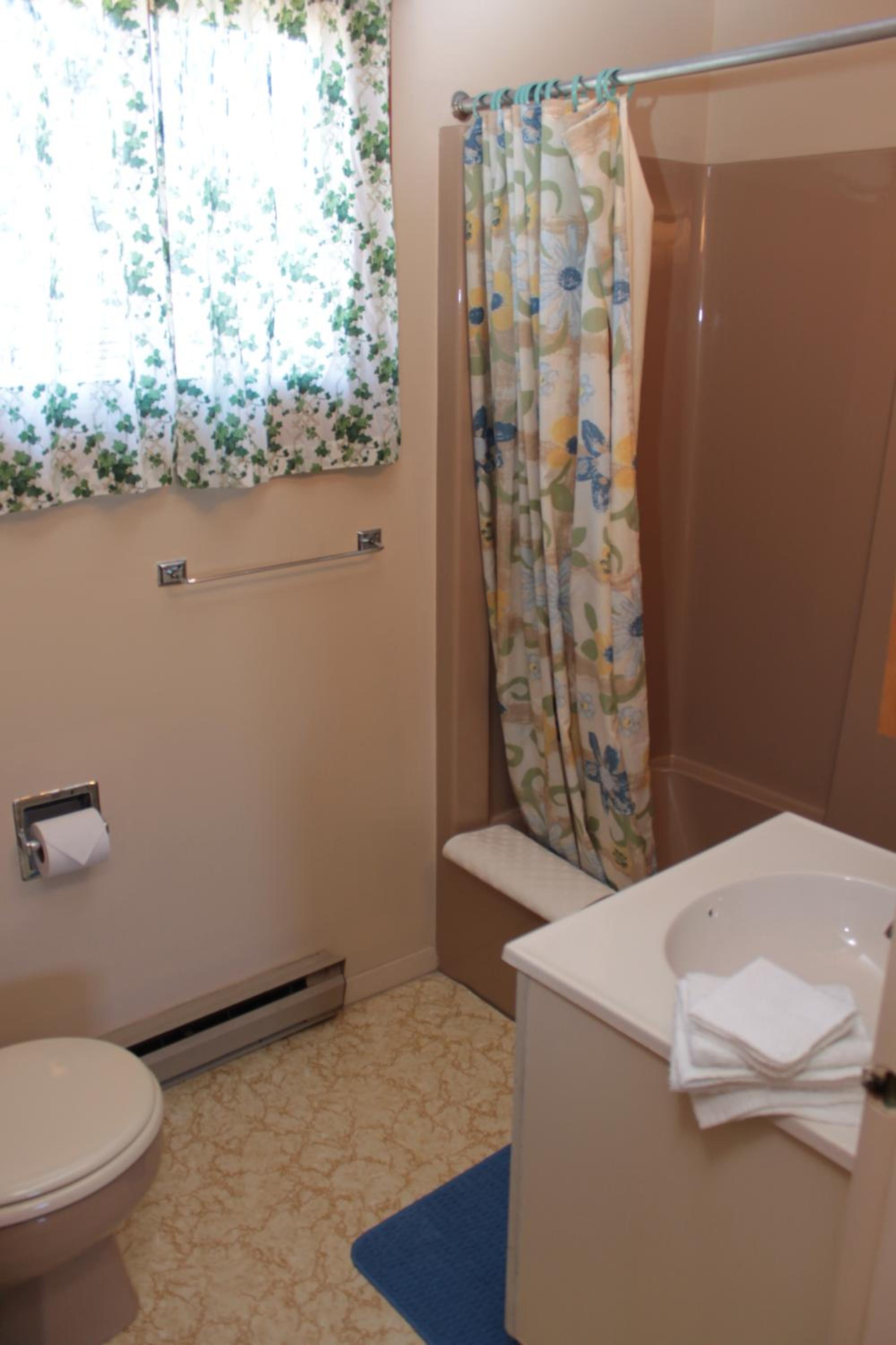 Inn Between the Beaches & Villager, photo 46