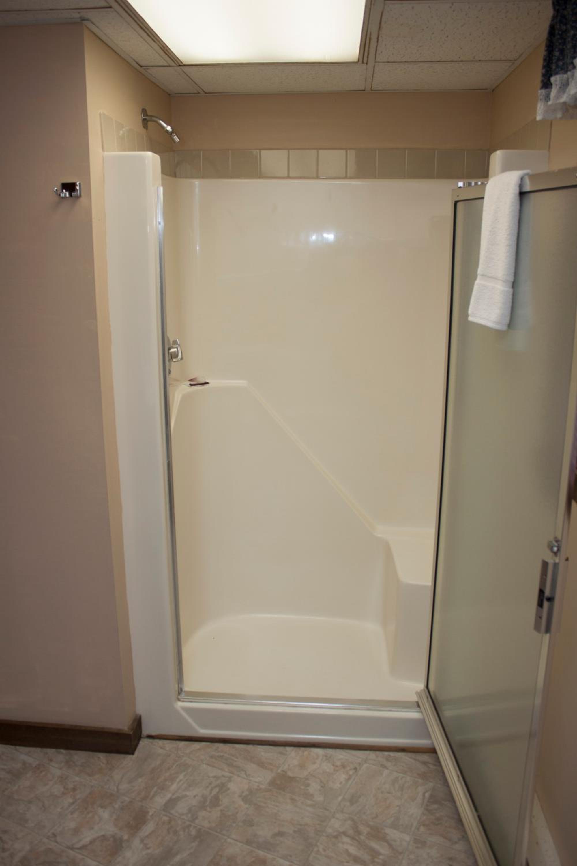 Inn Between the Beaches & Villager, photo 5