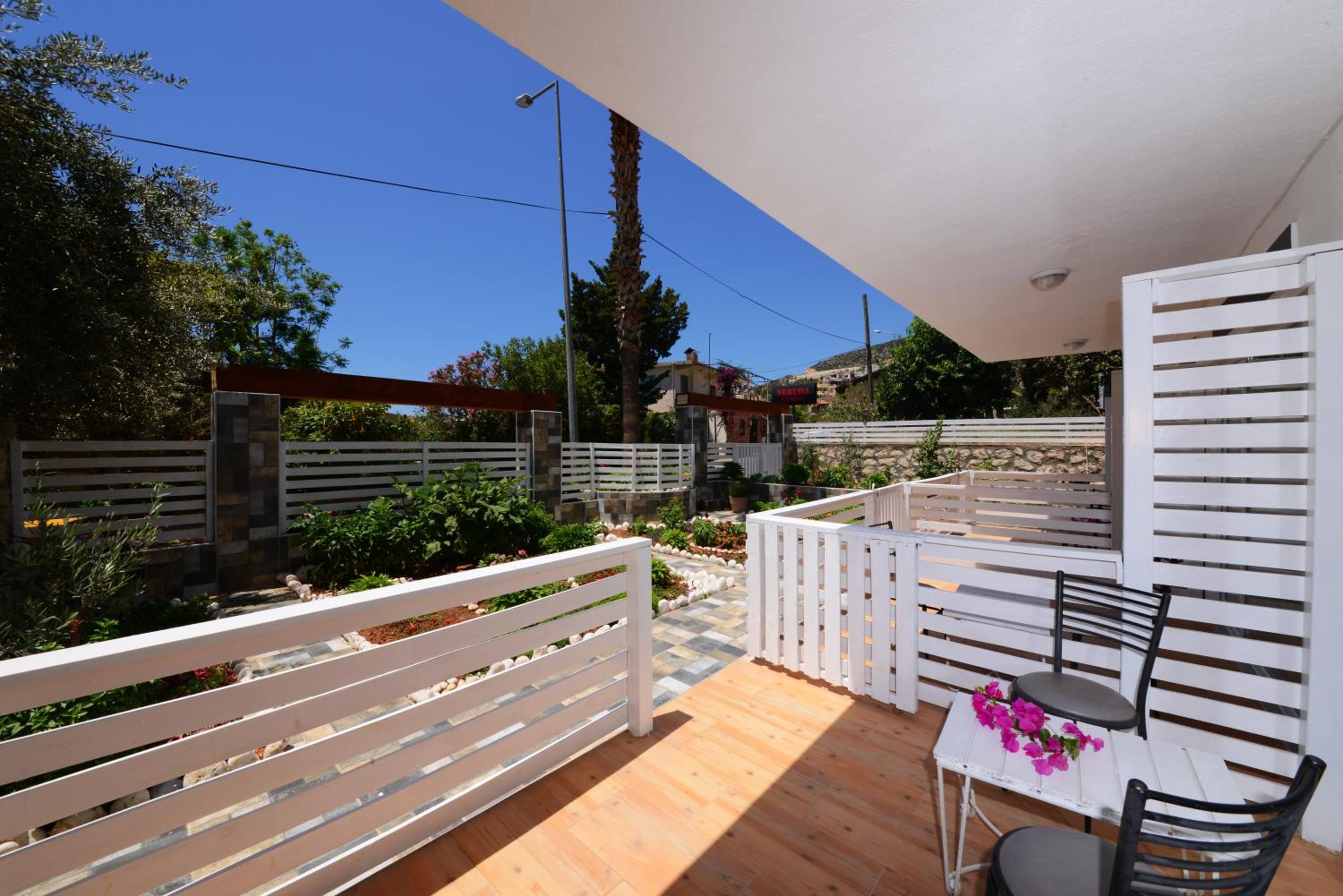 Neruda Otel - Image 41