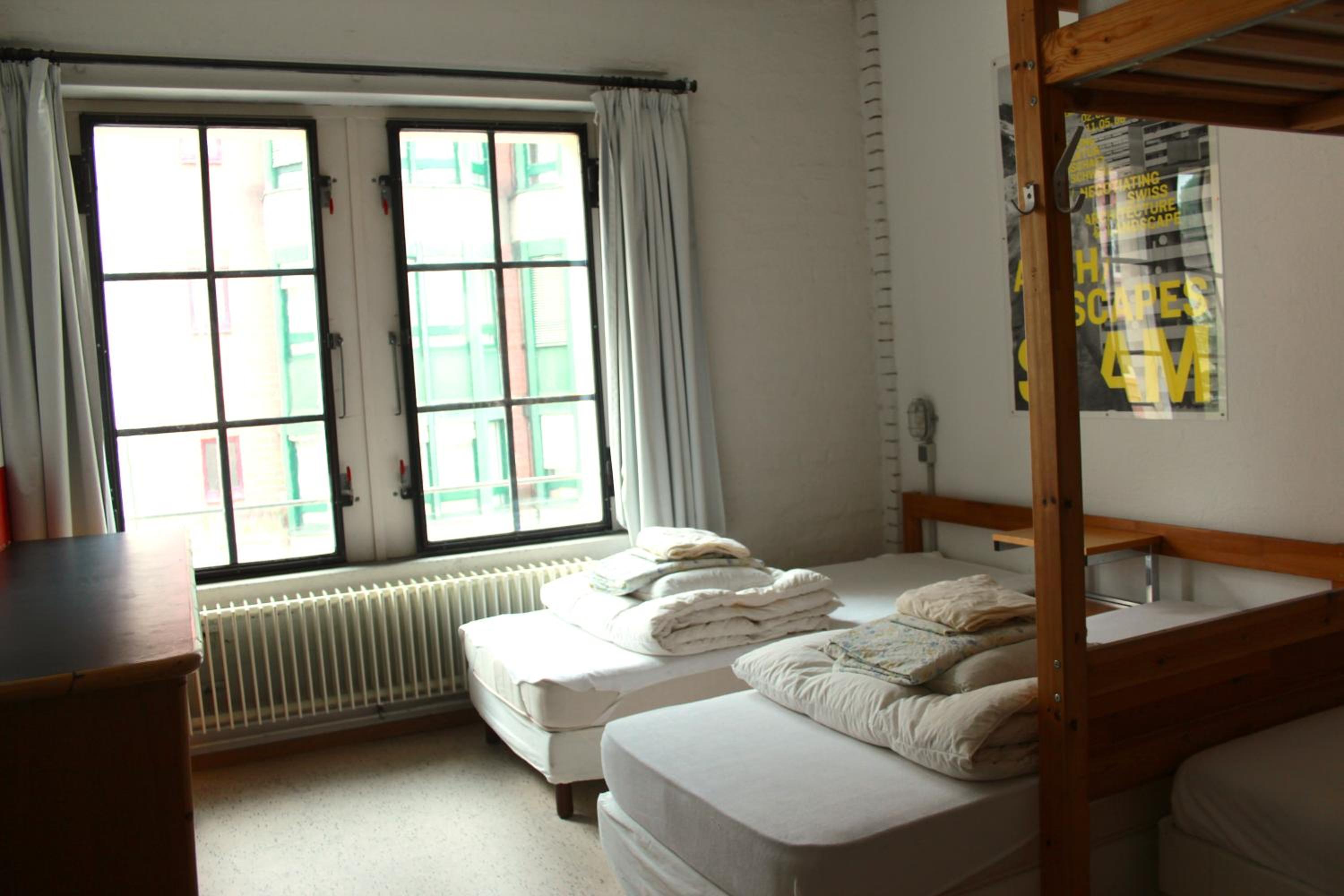 Photo 42